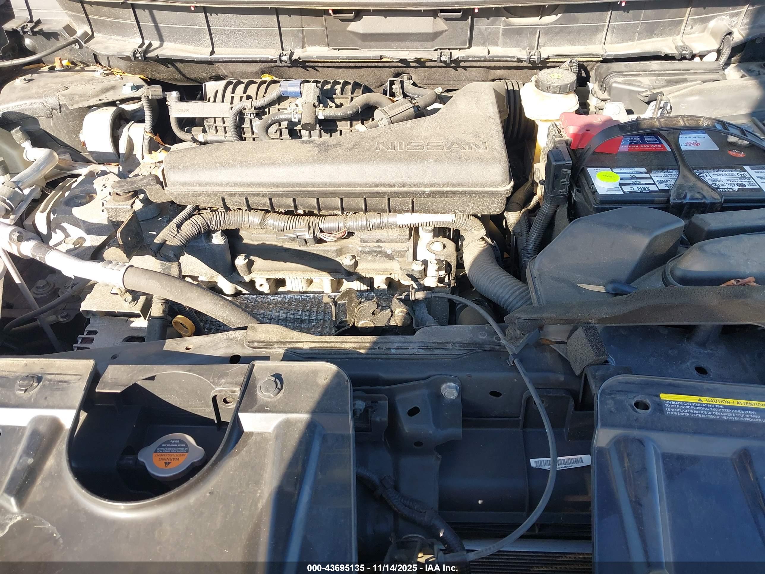 NISSAN ROGUE image 10