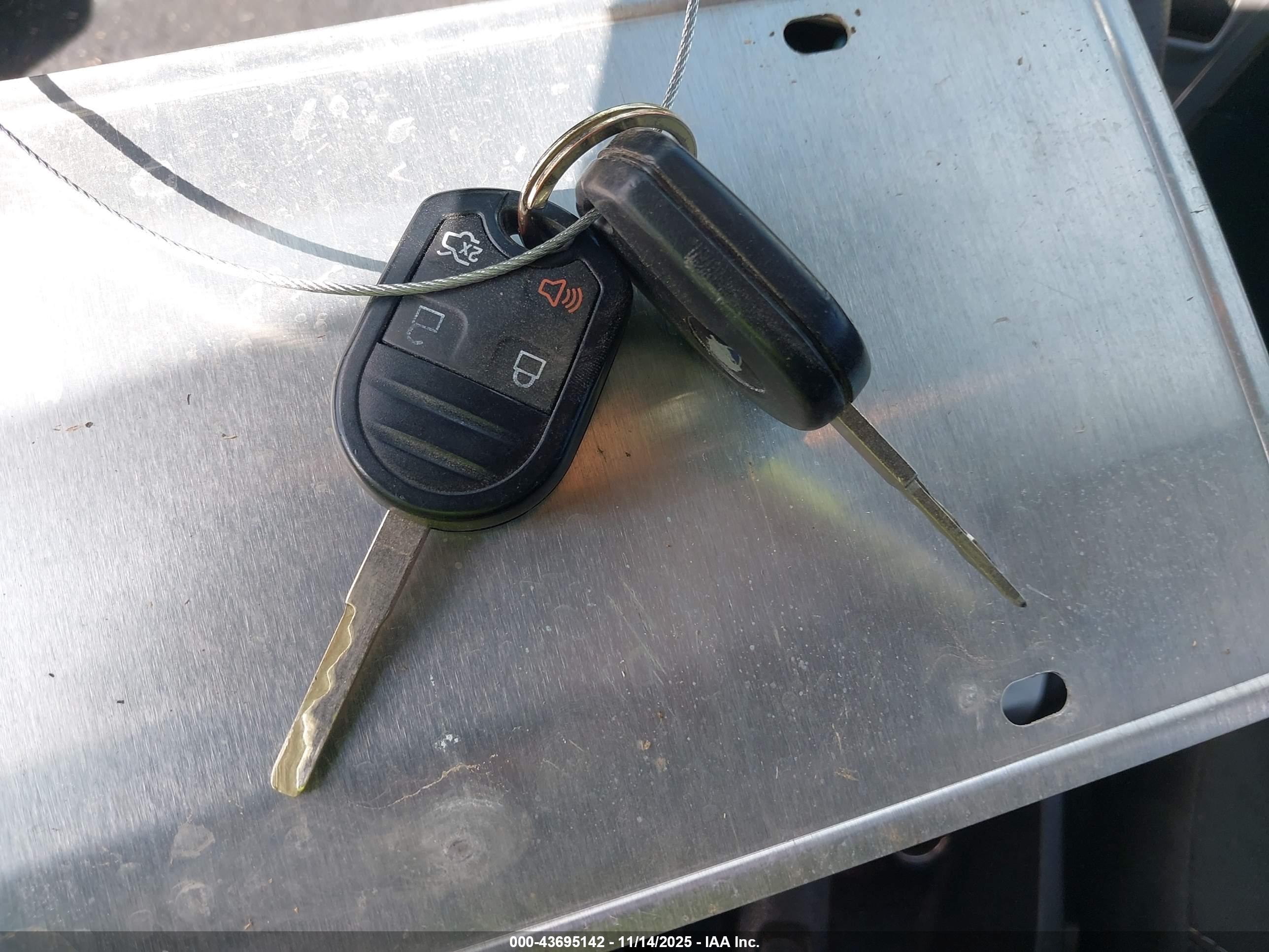 FORD FIESTA image 11