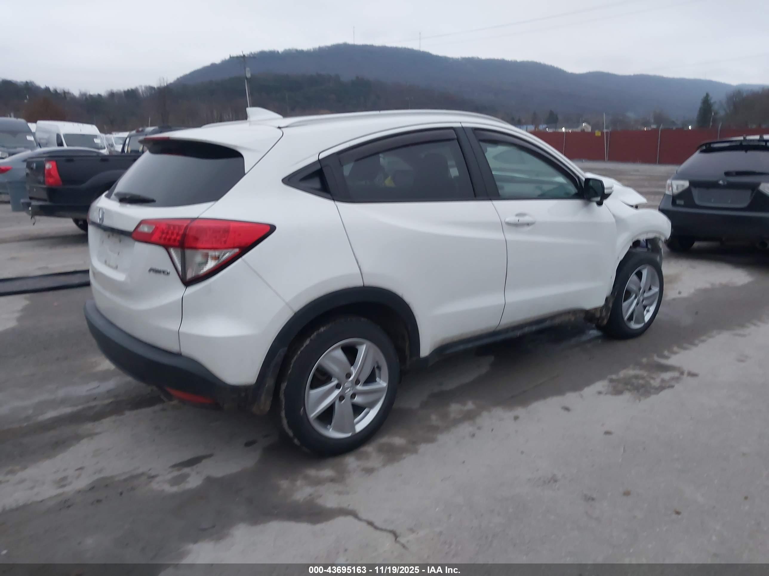 HONDA HR-V image 4