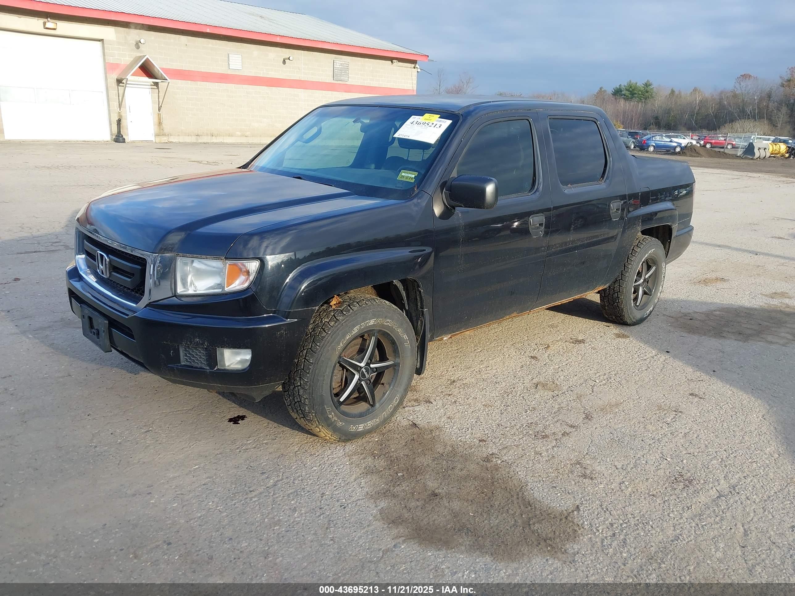 HONDA RIDGELINE image 2