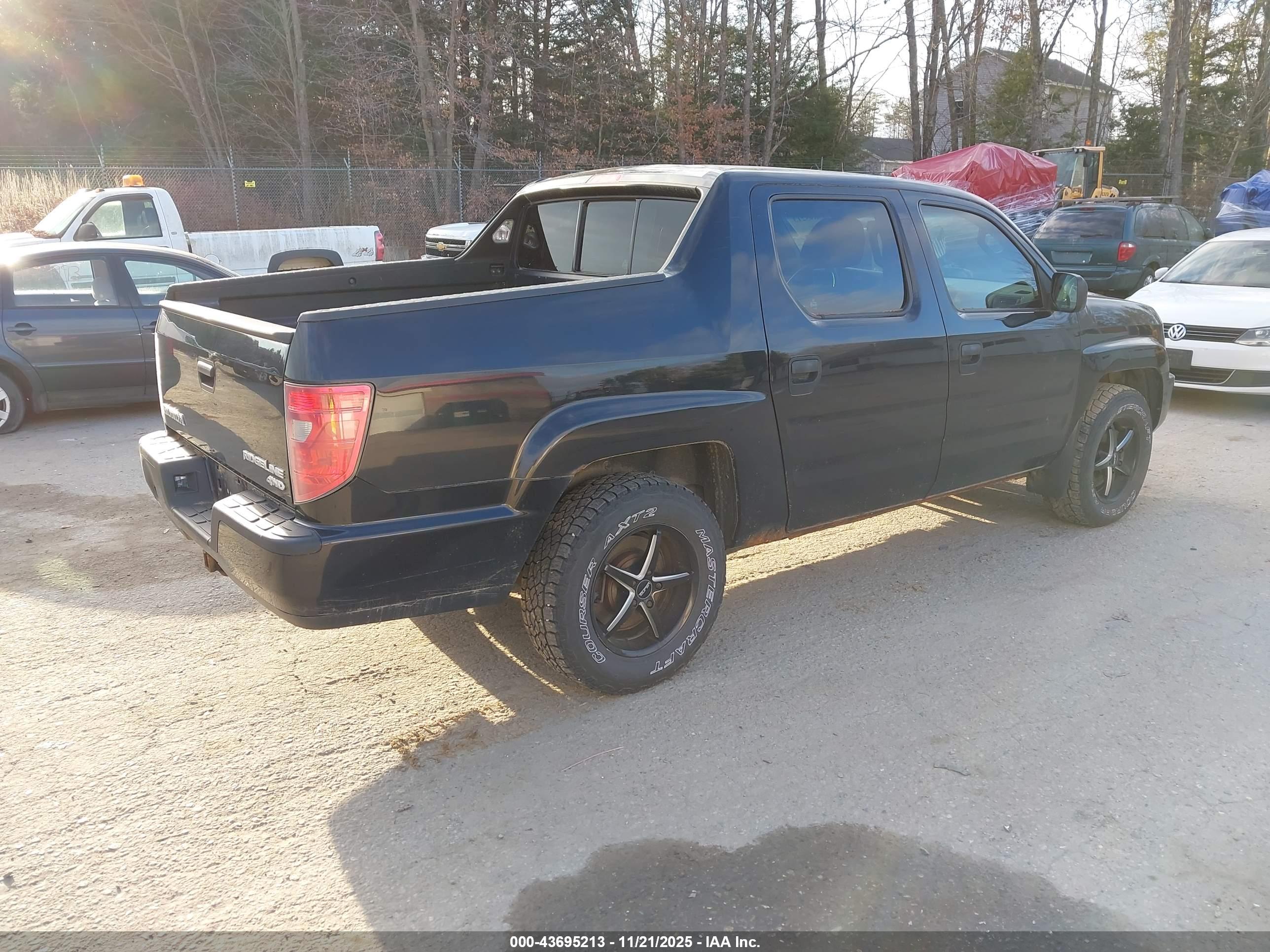HONDA RIDGELINE image 4