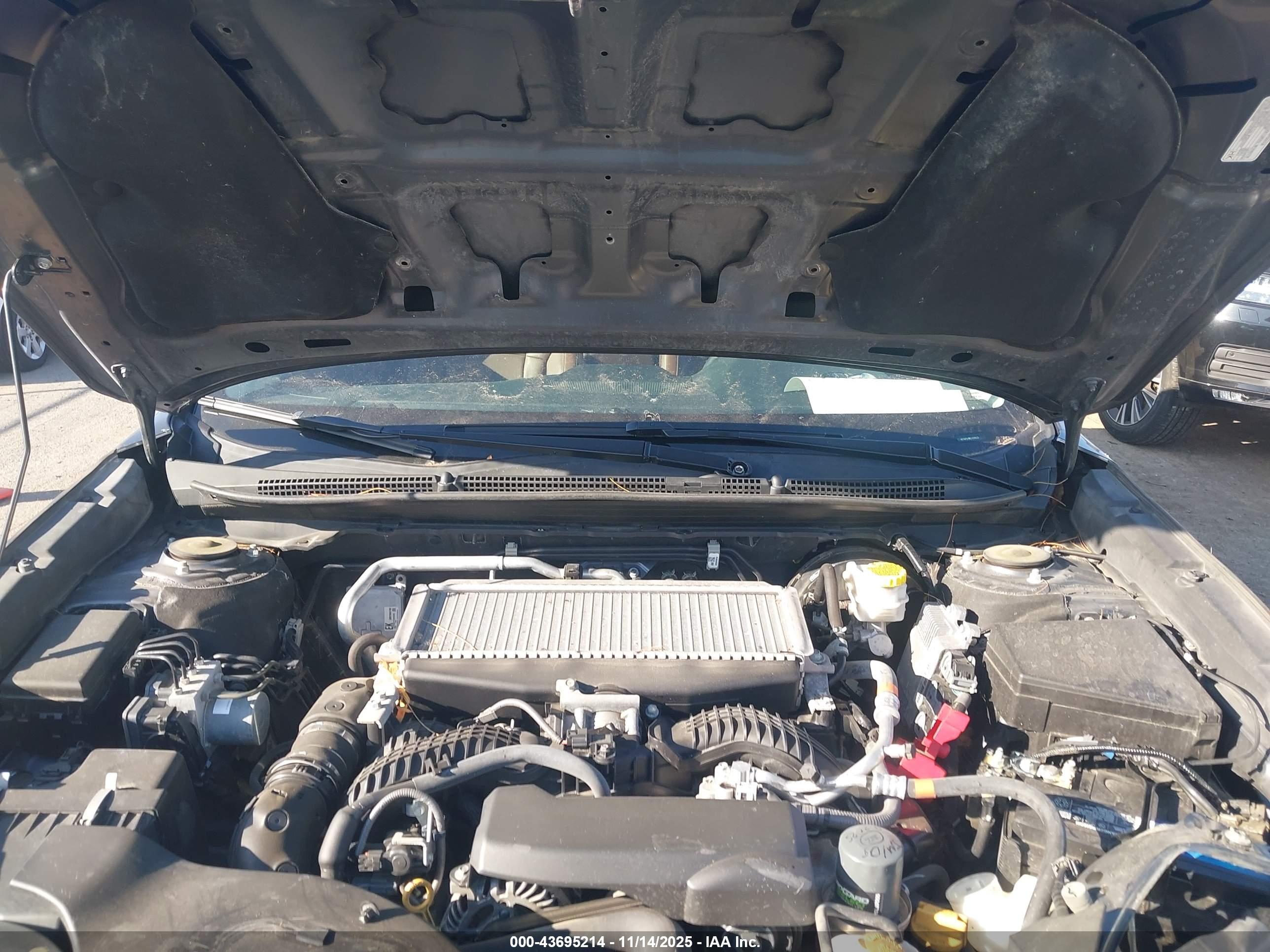 SUBARU OUTBACK image 10