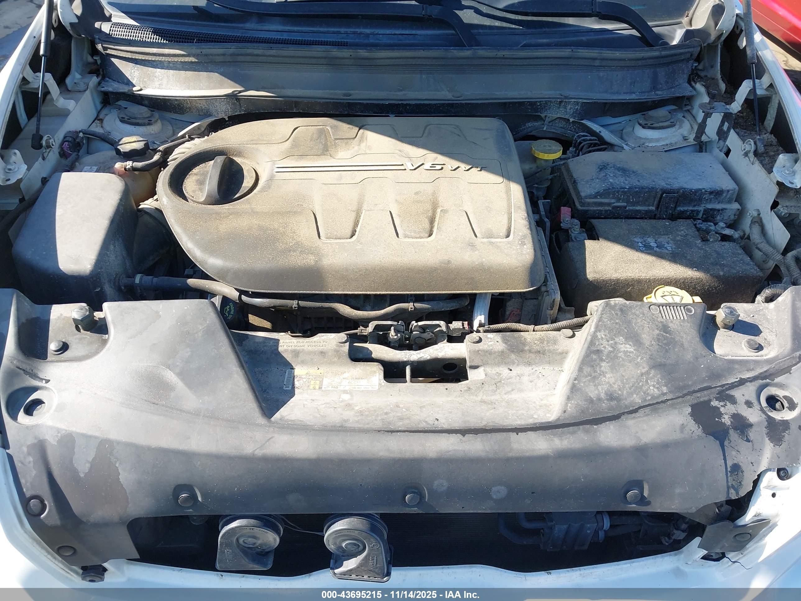 JEEP CHEROKEE image 10