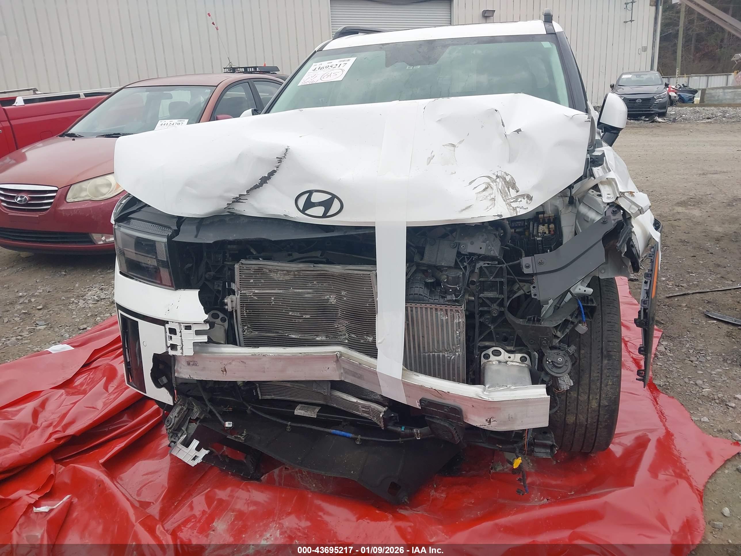 HYUNDAI SANTA image 6