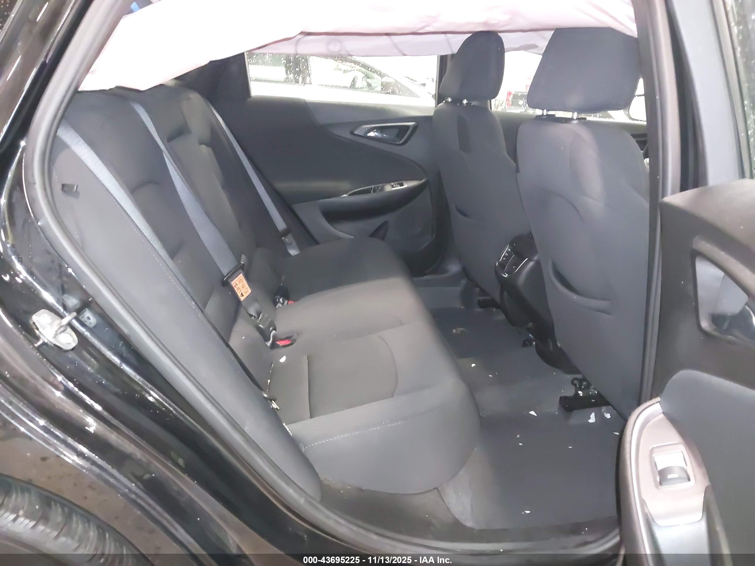 CHEVROLET MALIBU image 8