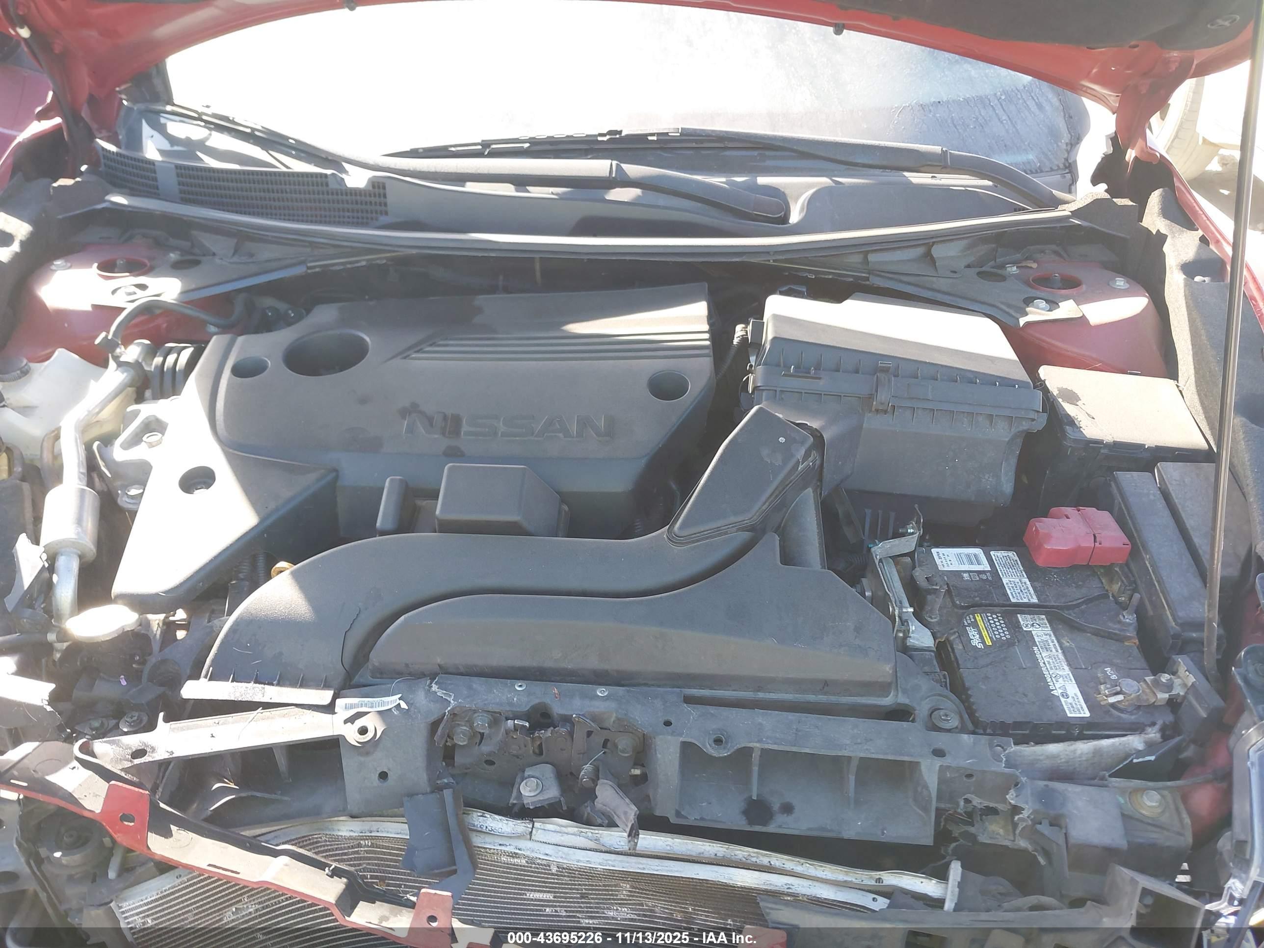 NISSAN ALTIMA image 10