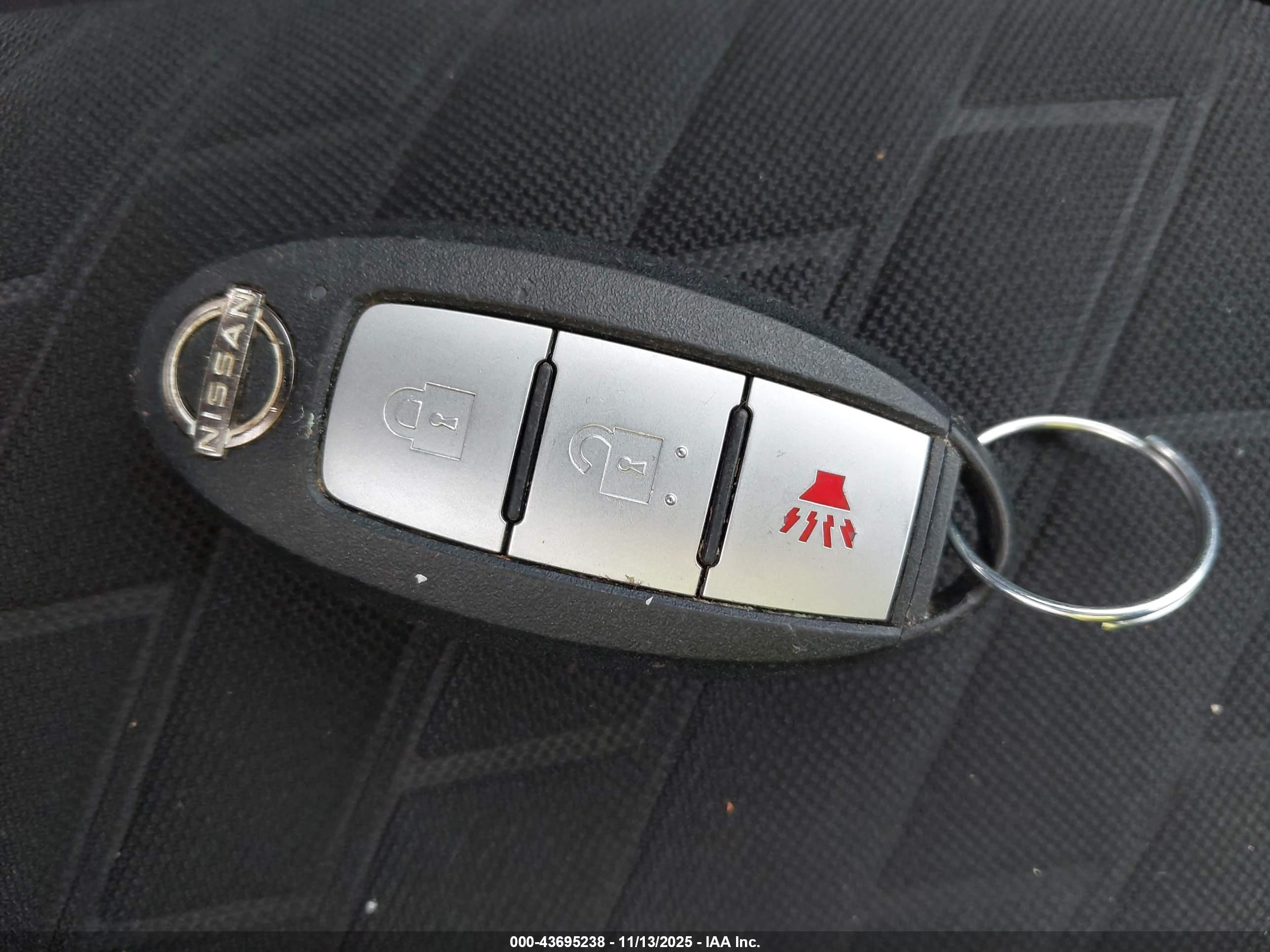 NISSAN KICKS image 11