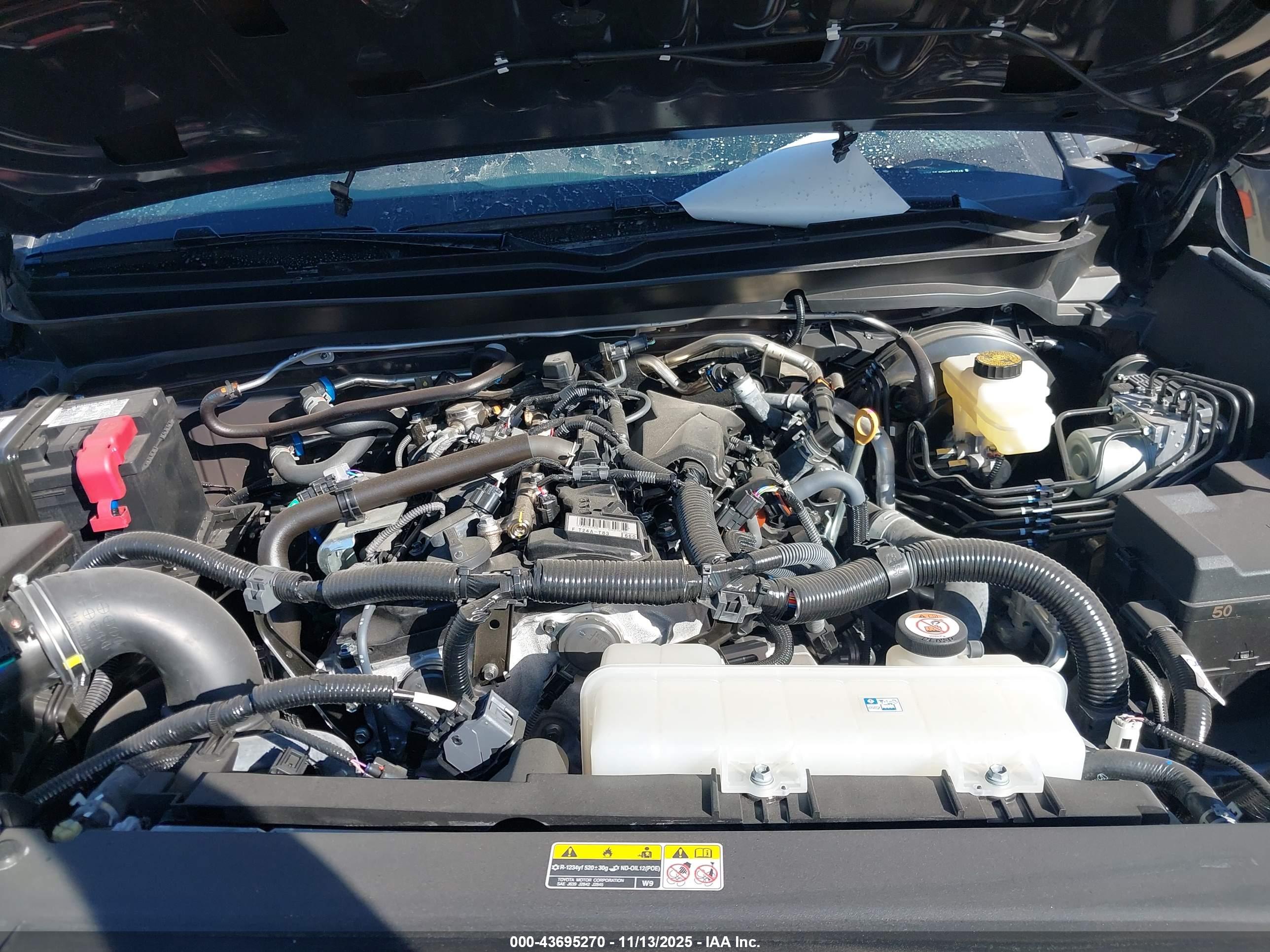 TOYOTA TACOMA image 10