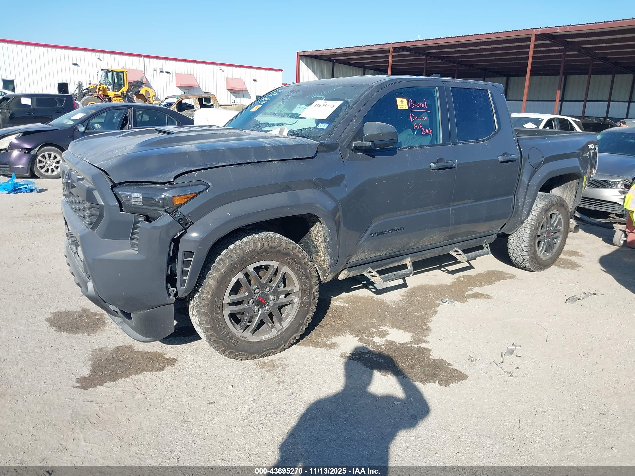 TOYOTA TACOMA image 2