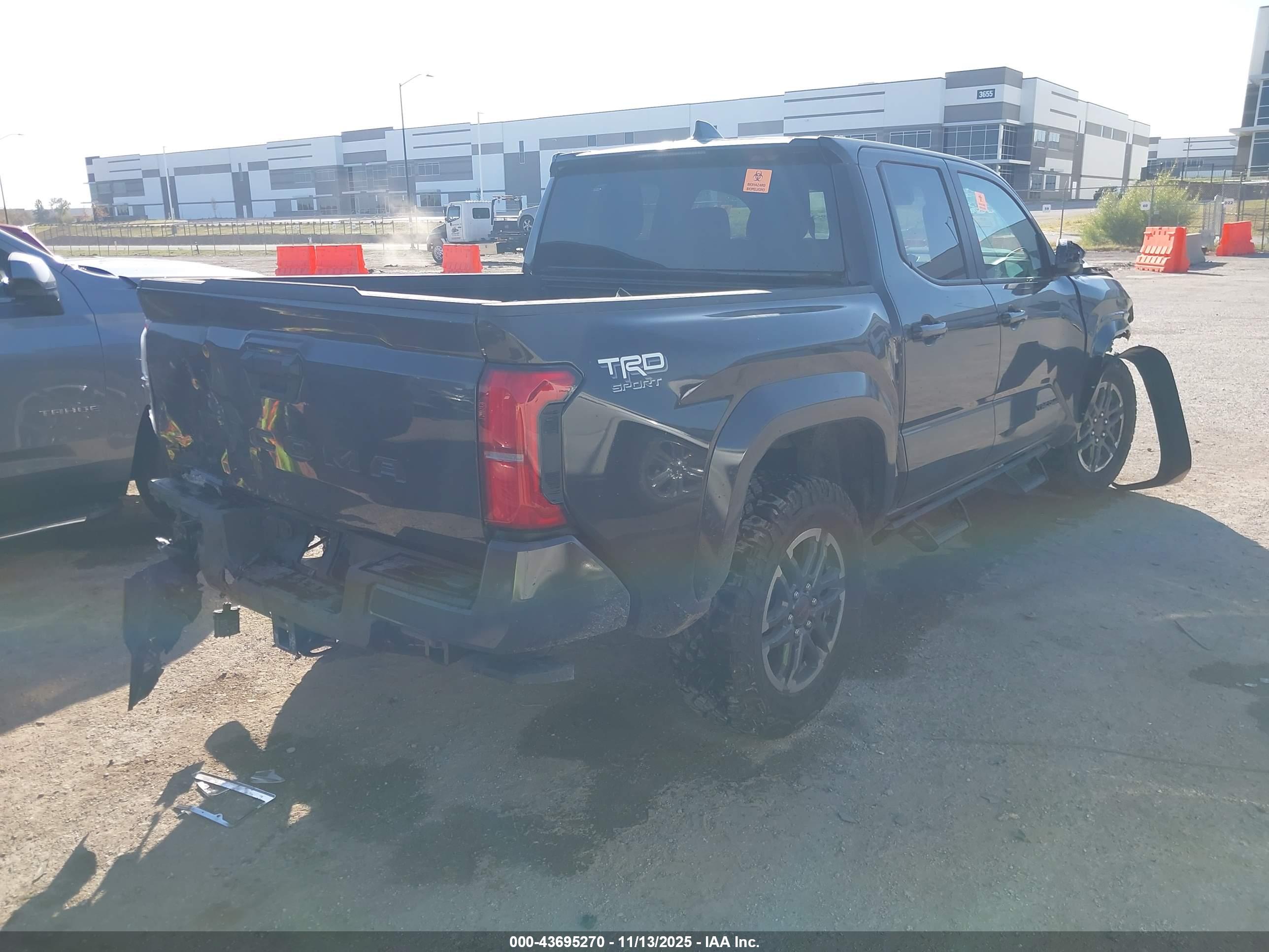 TOYOTA TACOMA image 4