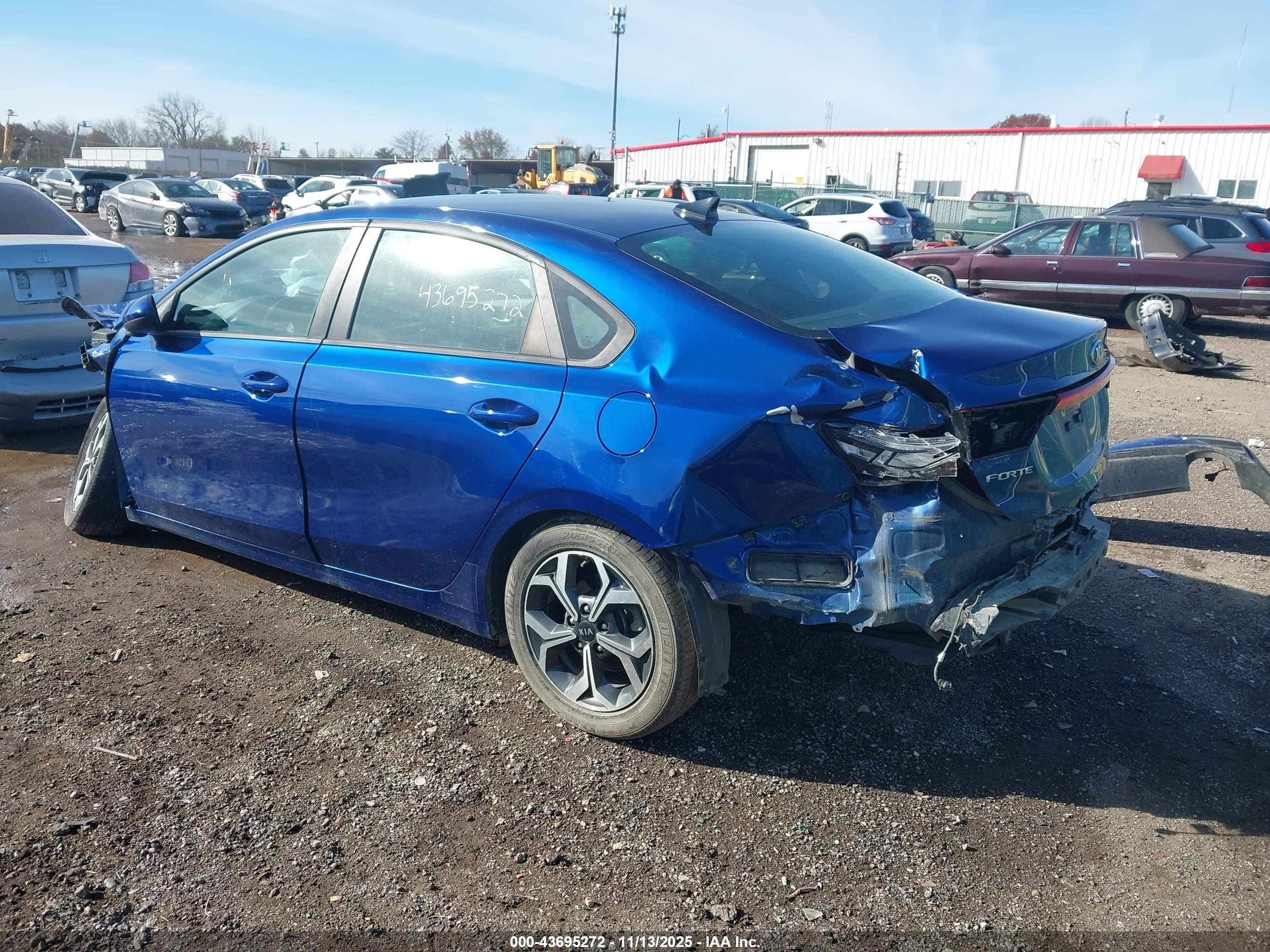 KIA FORTE image 3