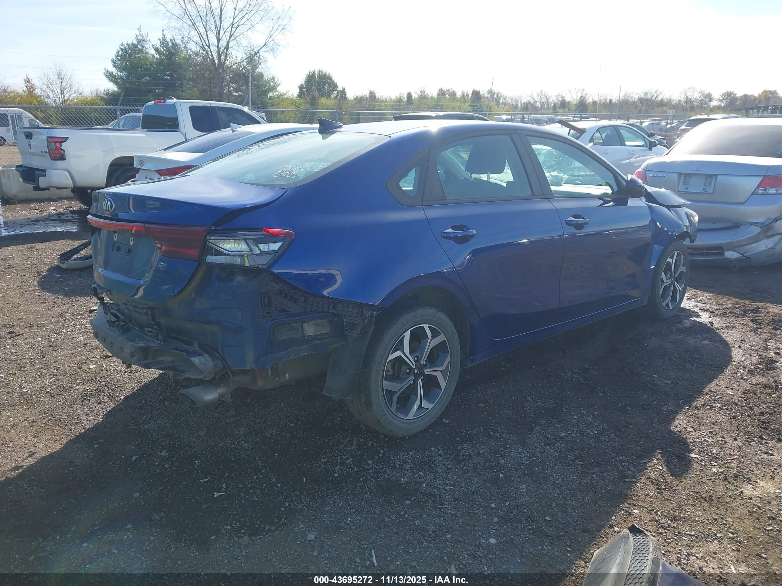 KIA FORTE image 4