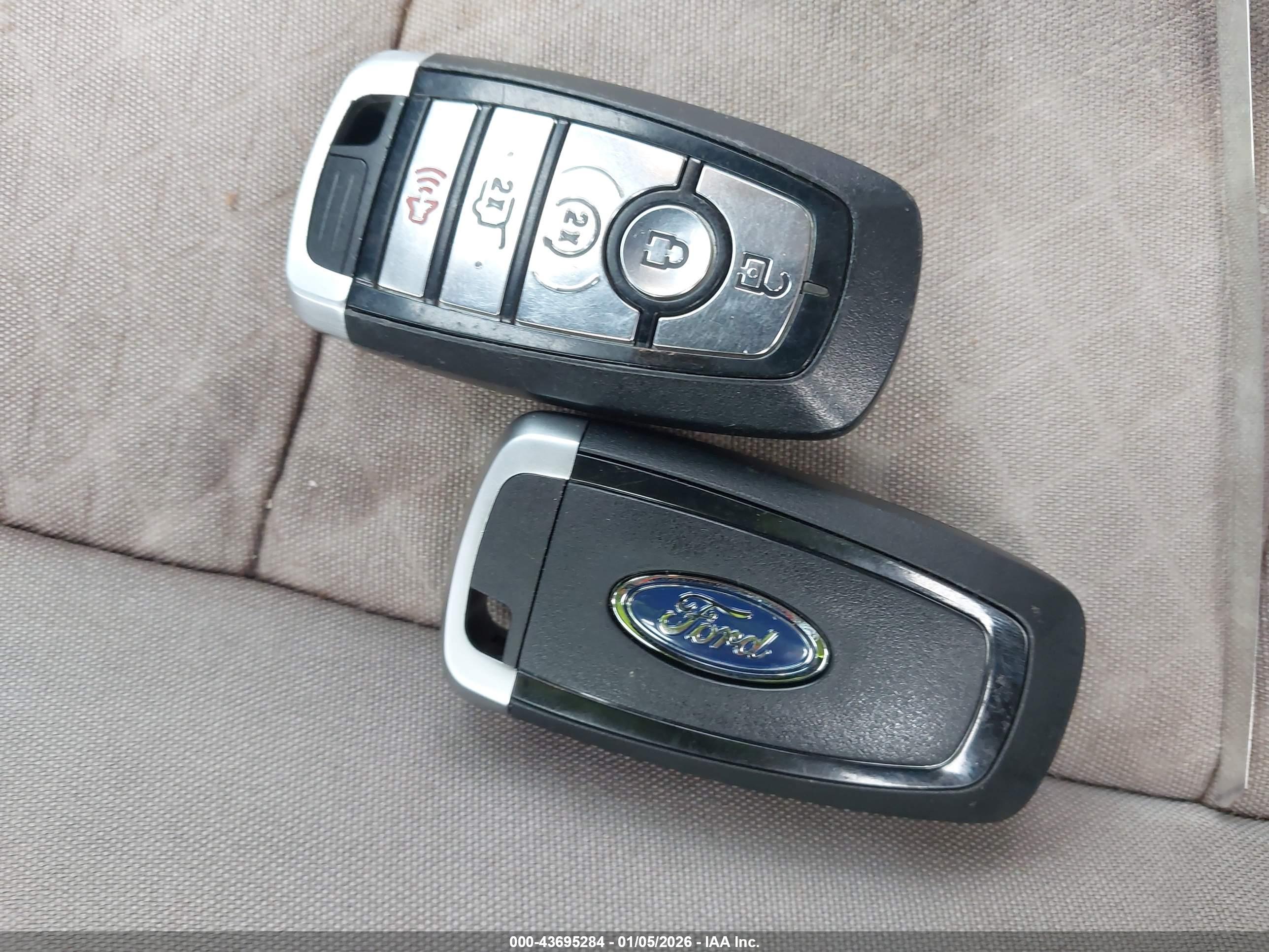 FORD ESCAPE image 11