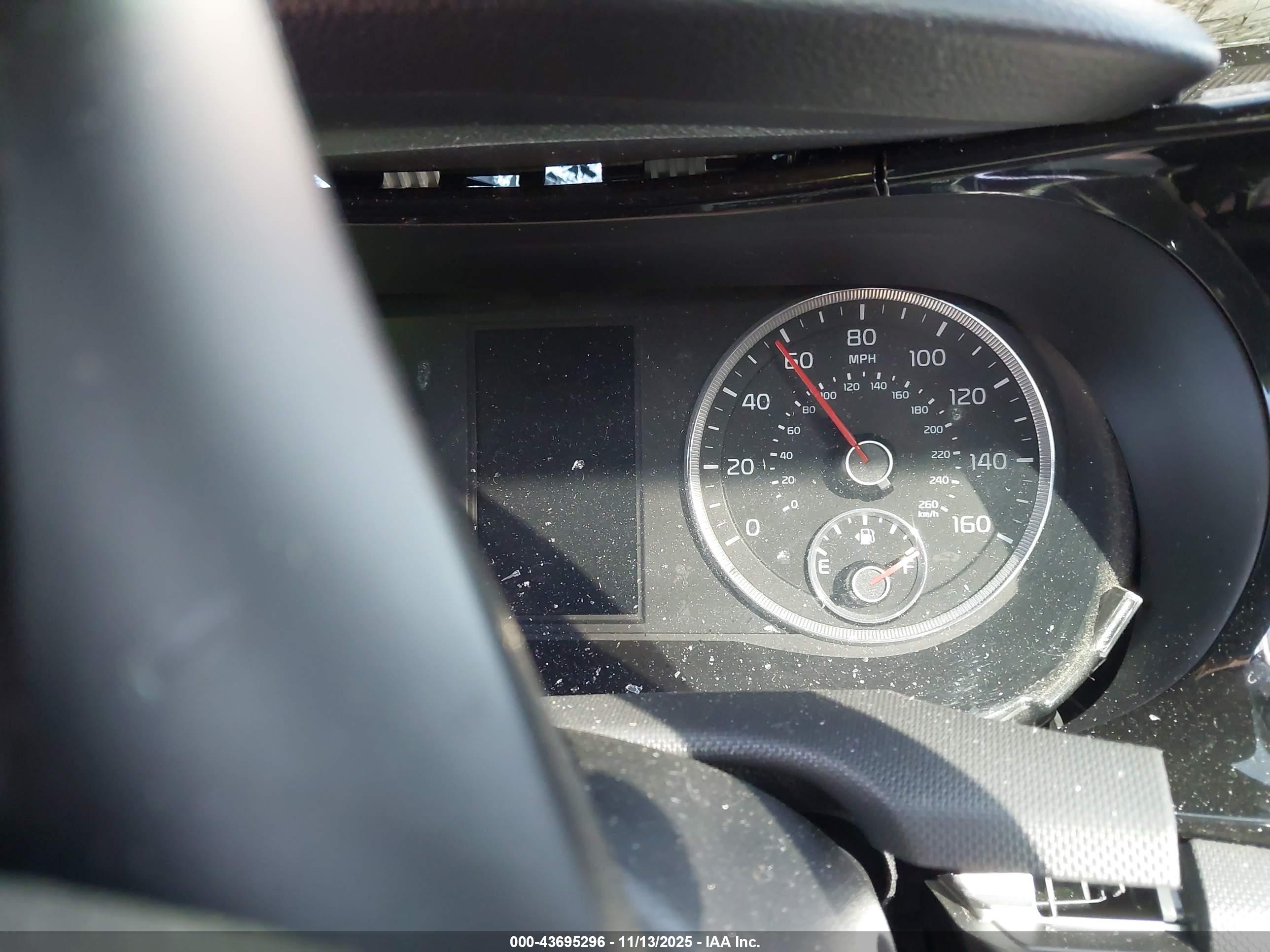 KIA K5 image 7