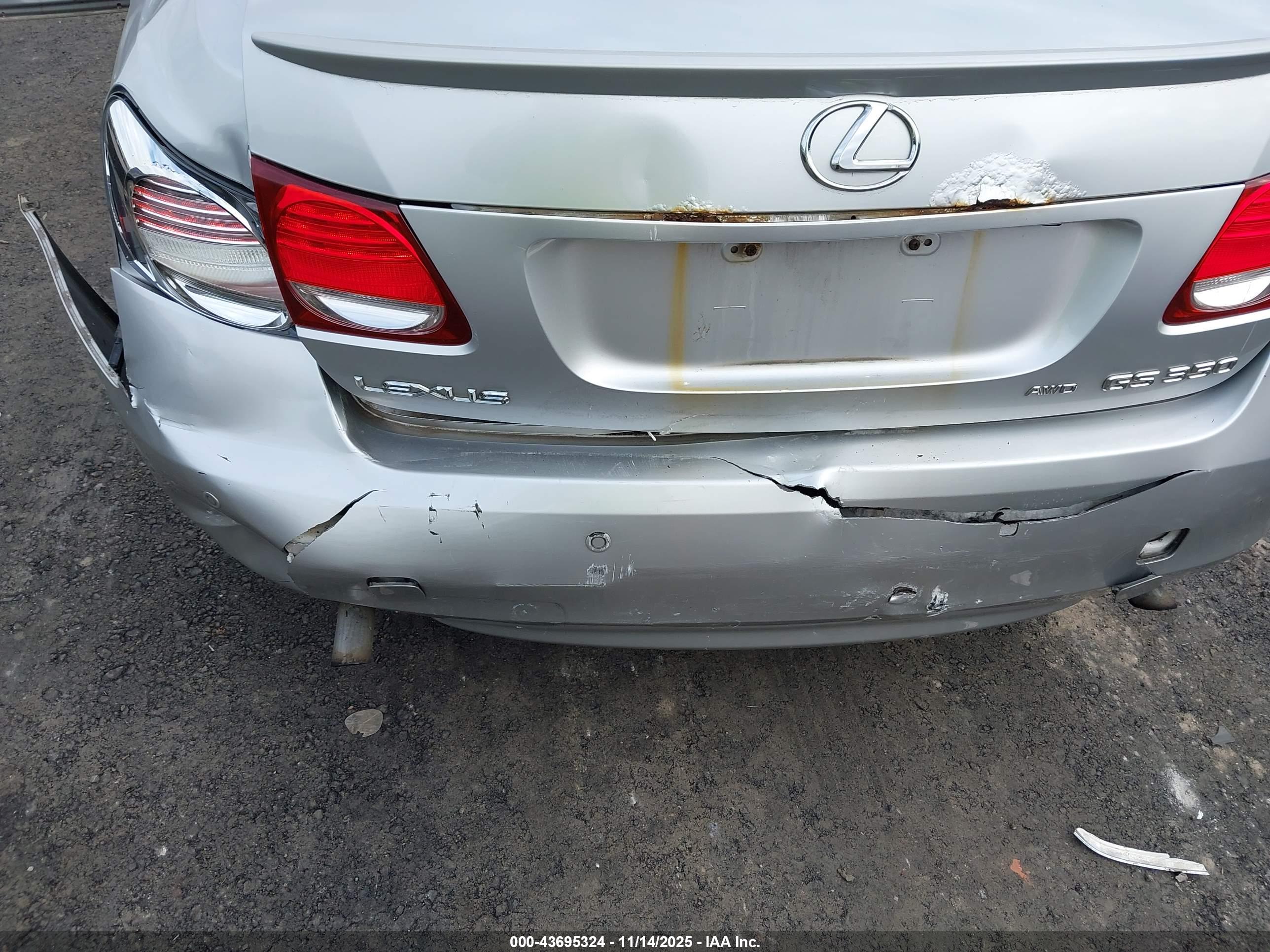 LEXUS GS image 6