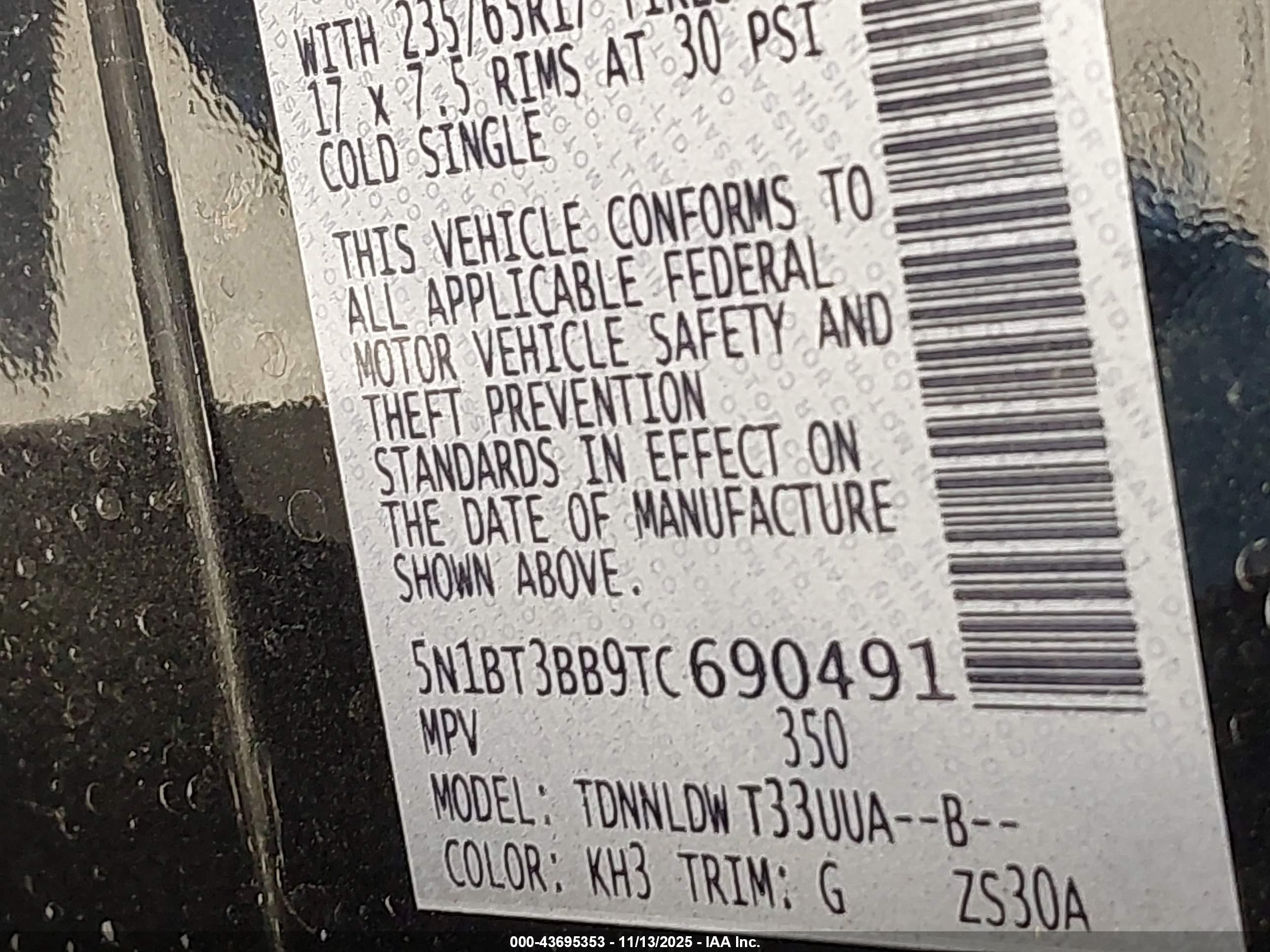 NISSAN ROGUE image 9