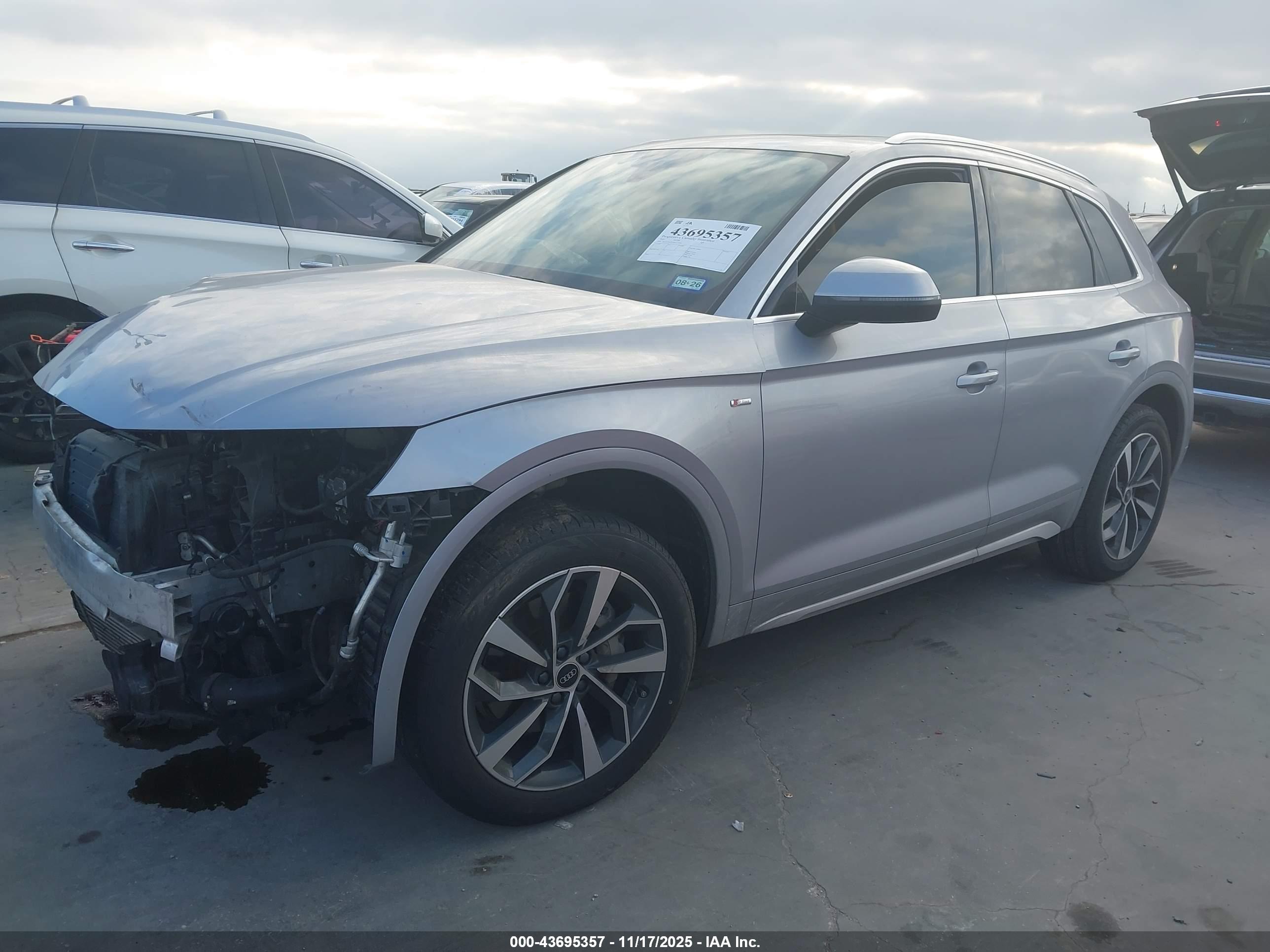AUDI Q5 image 2