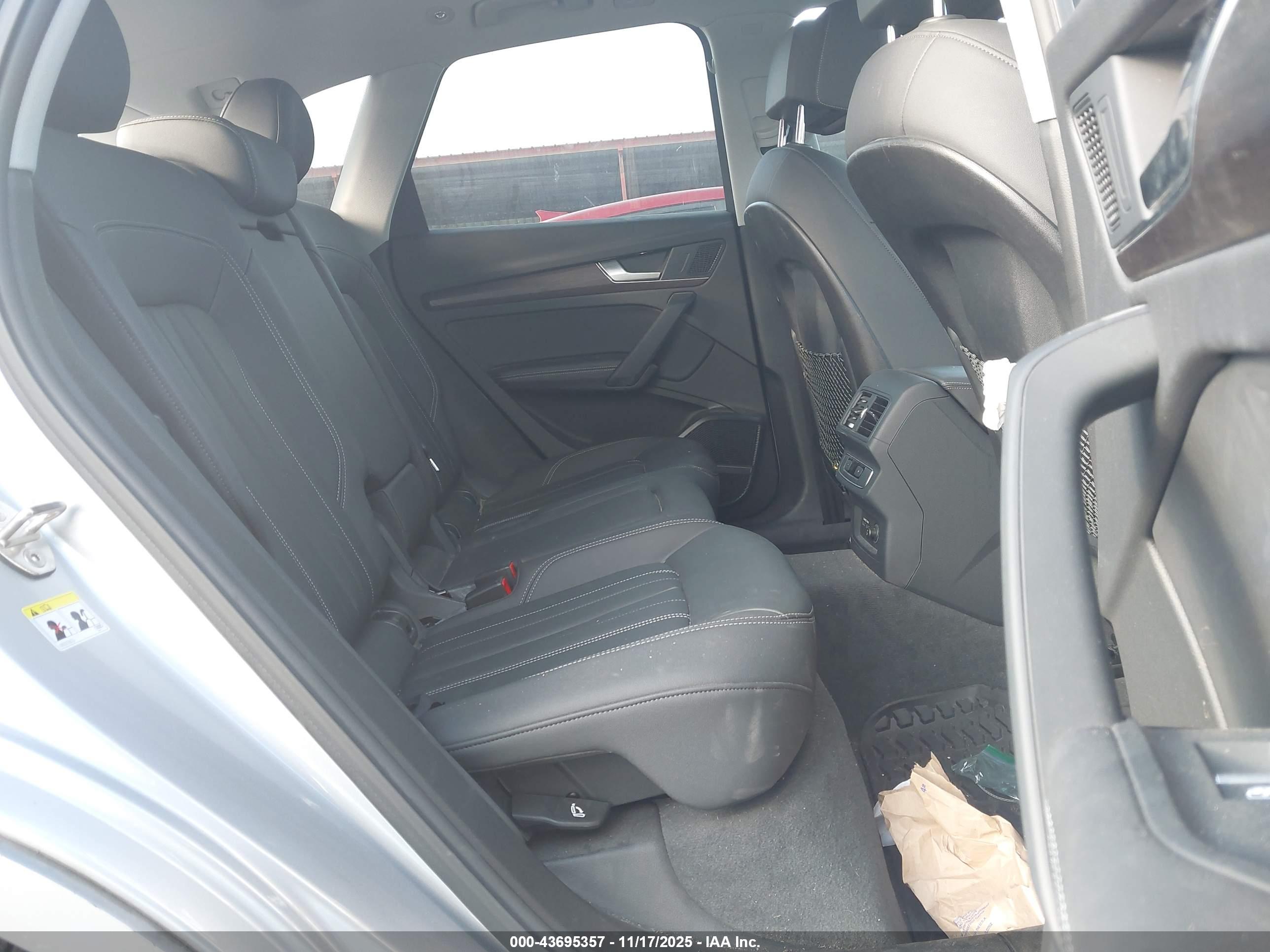 AUDI Q5 image 8