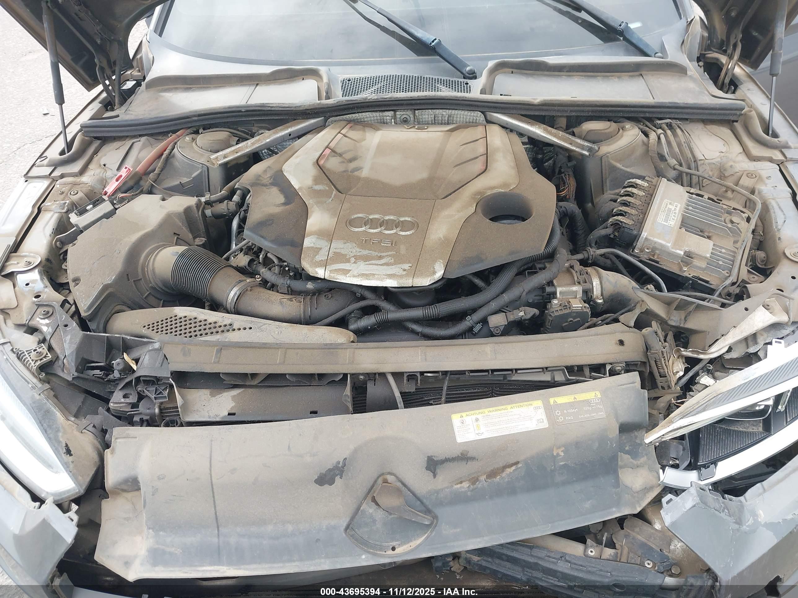 AUDI S5 image 10