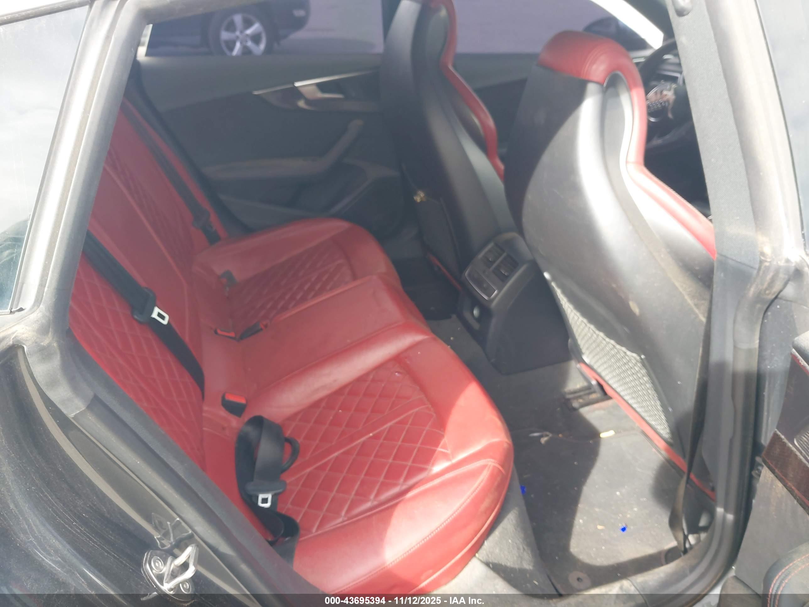 AUDI S5 image 8