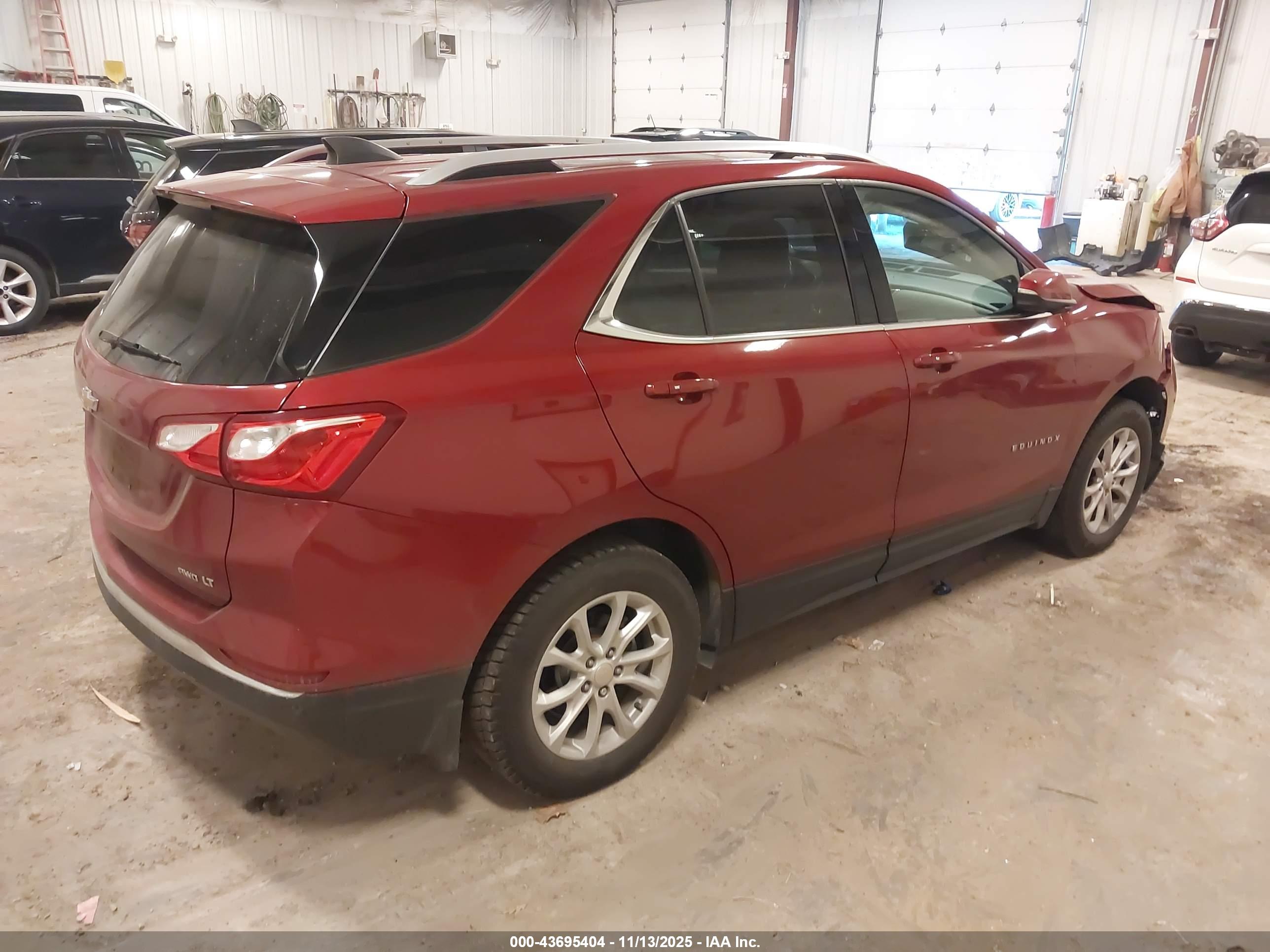 CHEVROLET EQUINOX image 4