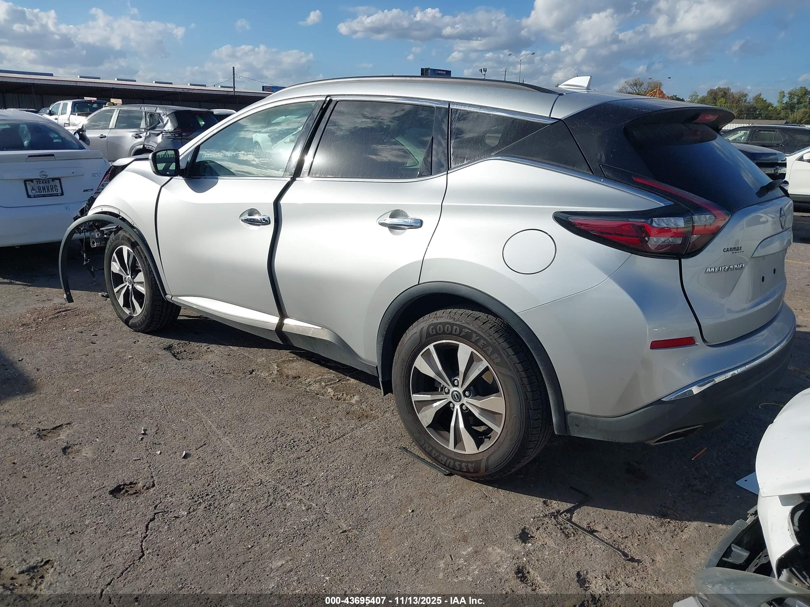 NISSAN MURANO image 3