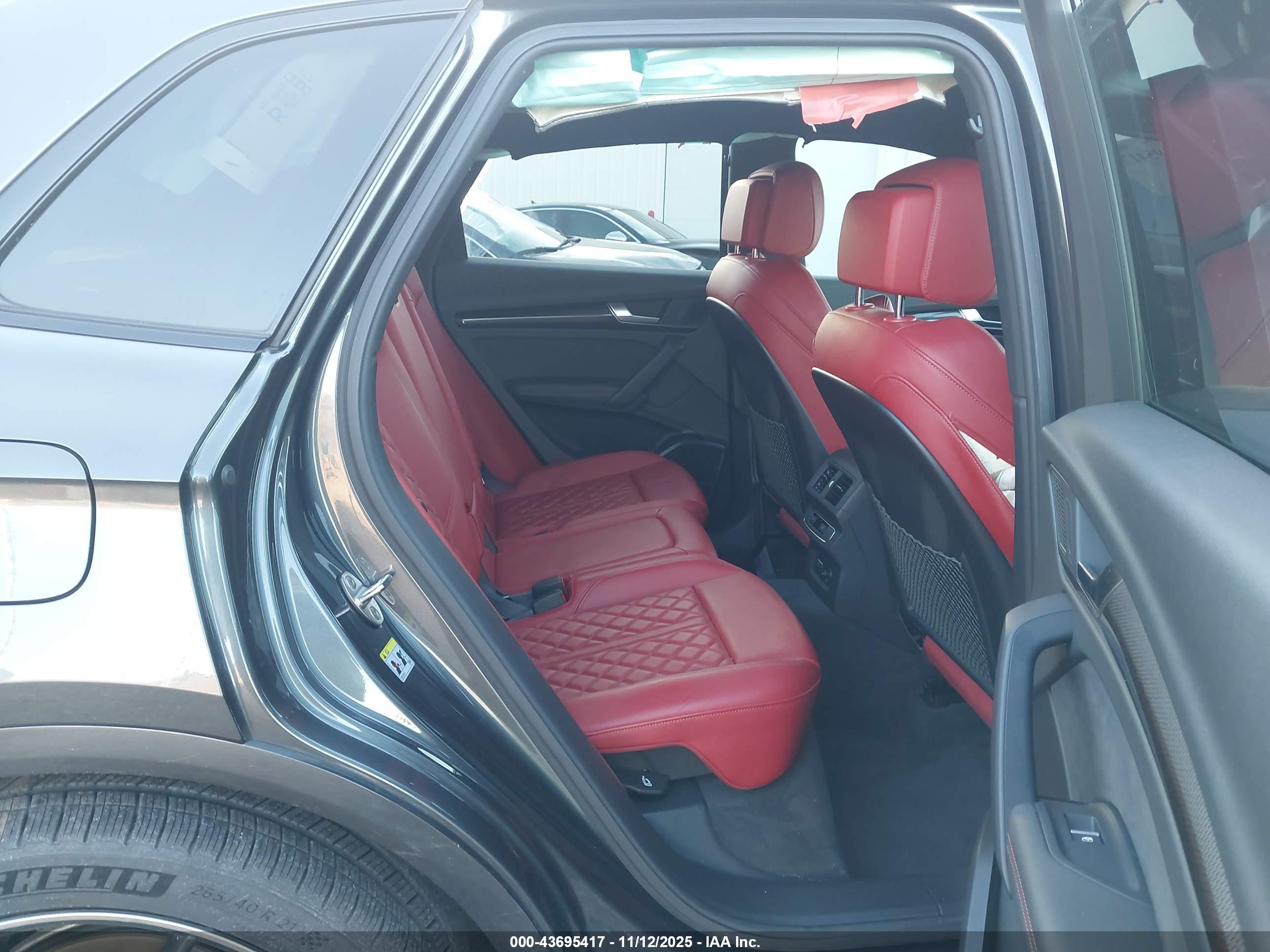 AUDI SQ5 image 8