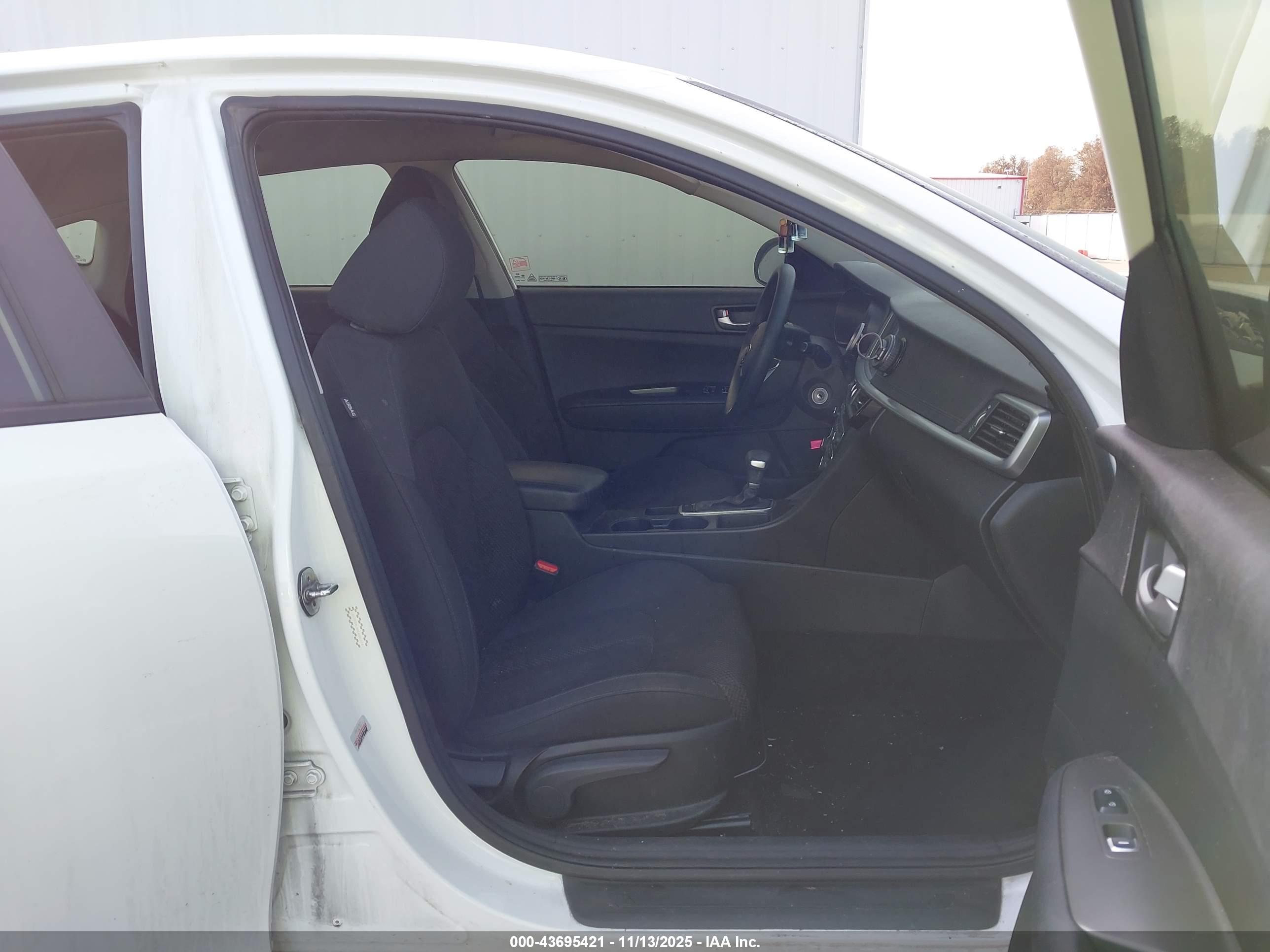 KIA OPTIMA image 5