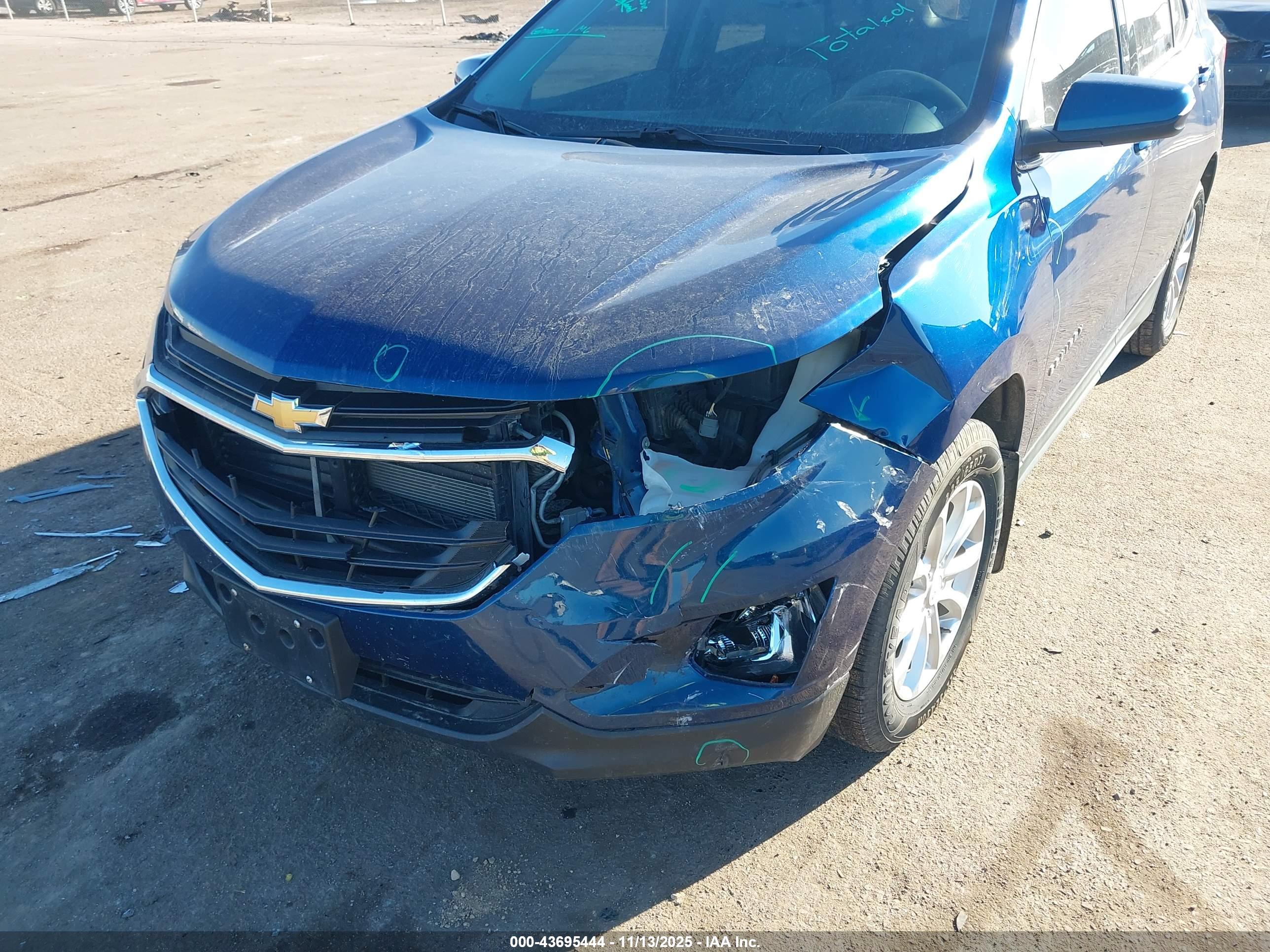 CHEVROLET EQUINOX image 6