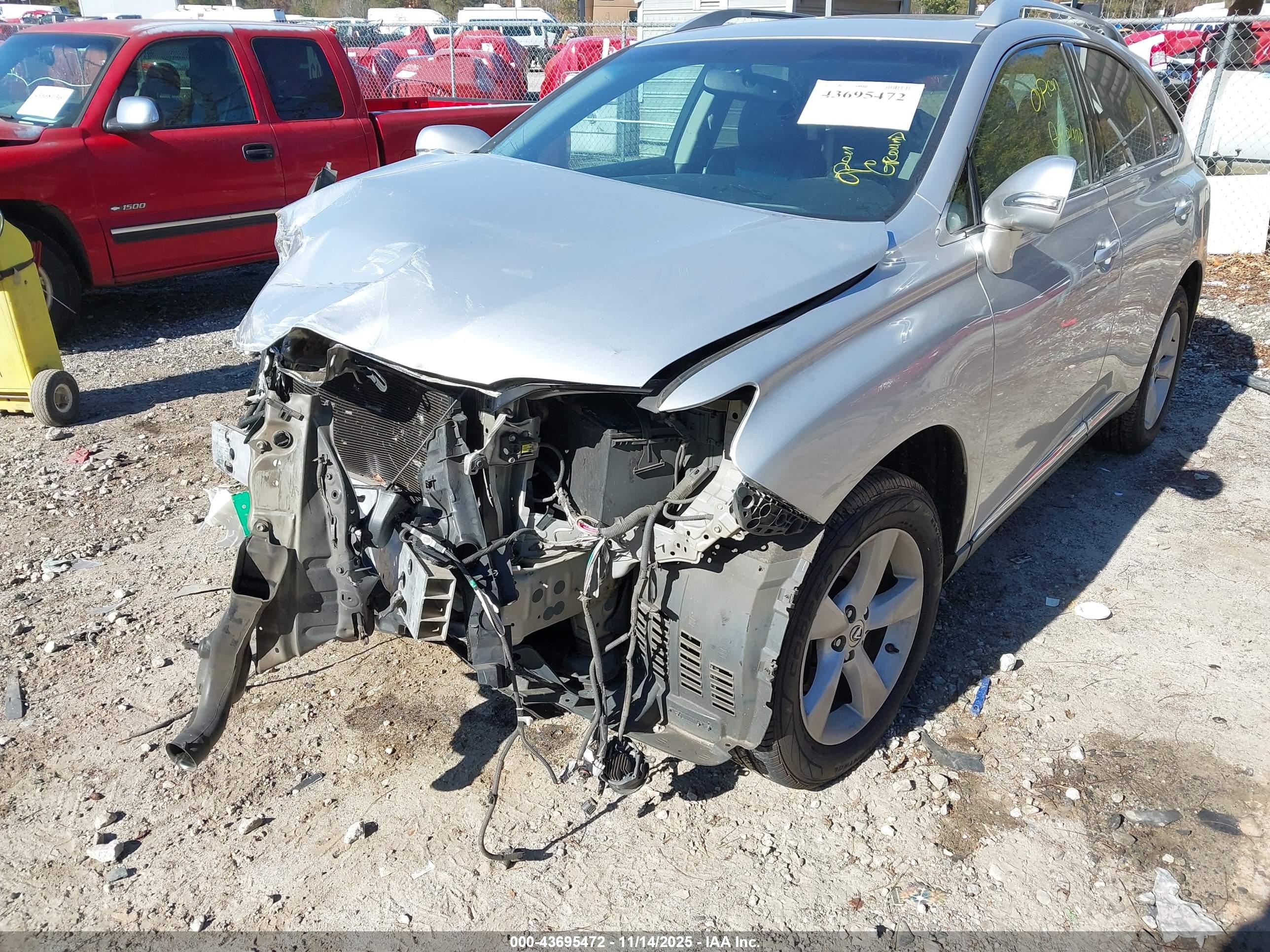 LEXUS RX image 6