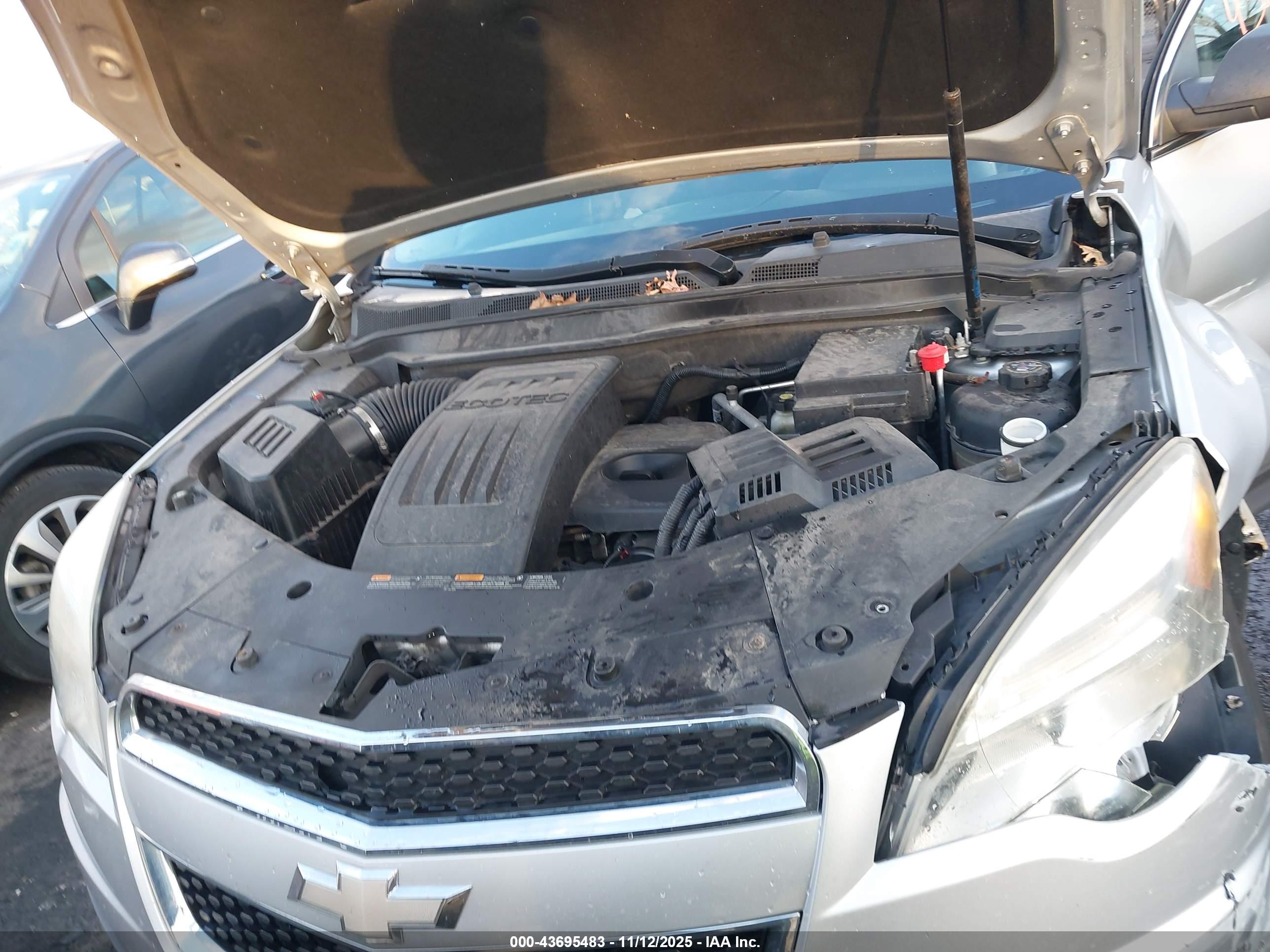 CHEVROLET EQUINOX image 10