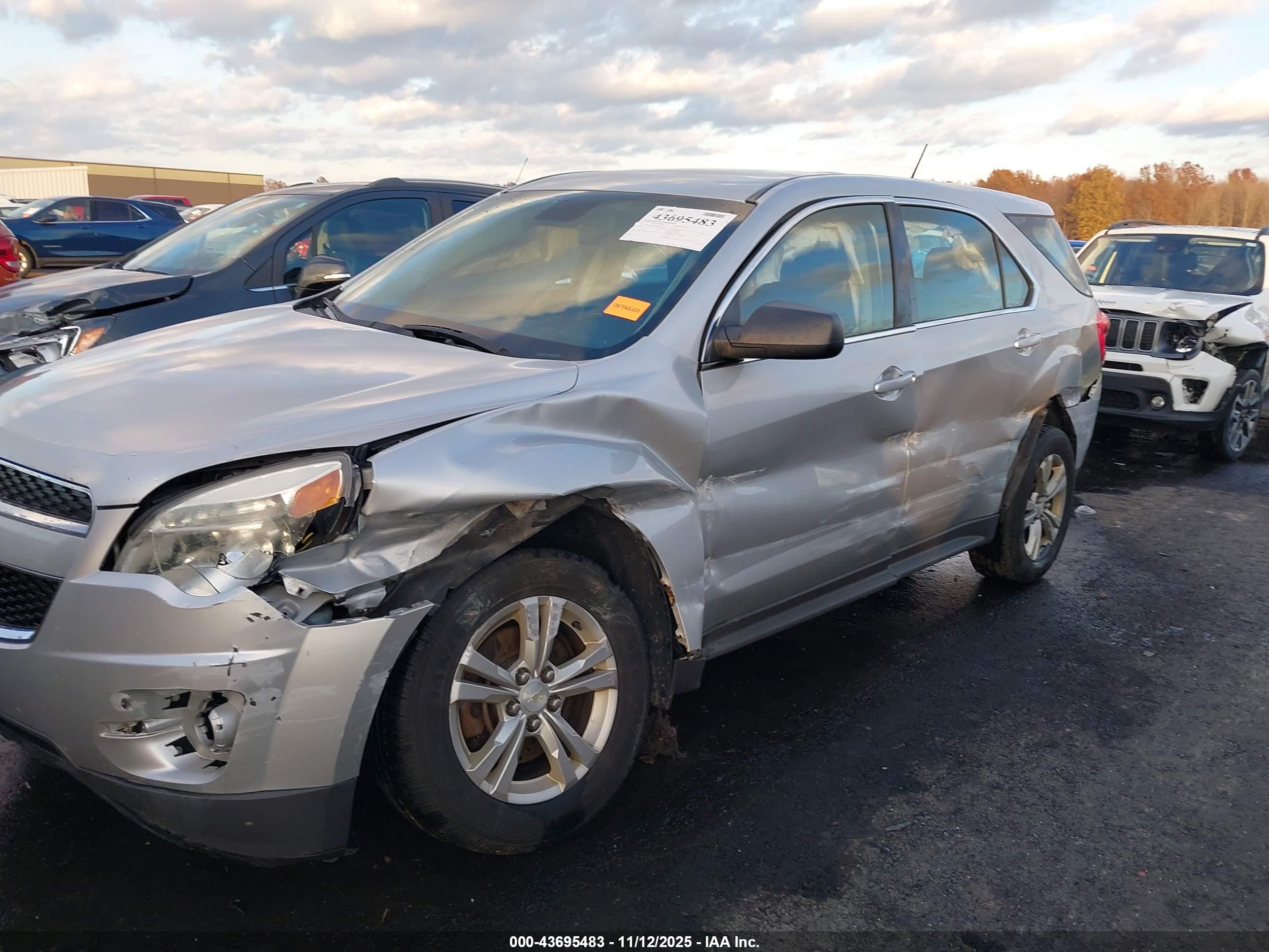 CHEVROLET EQUINOX image 6