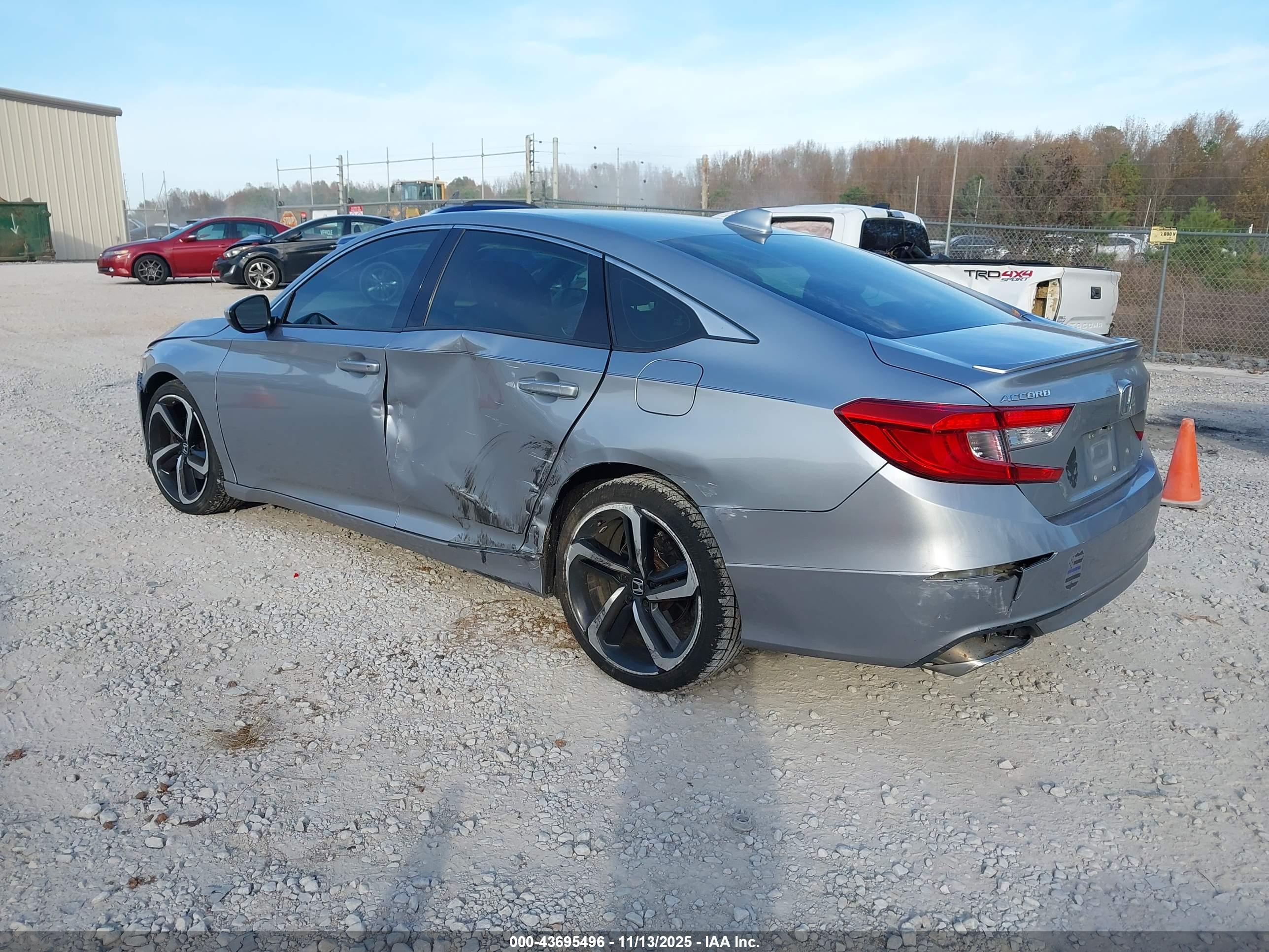 HONDA ACCORD image 3