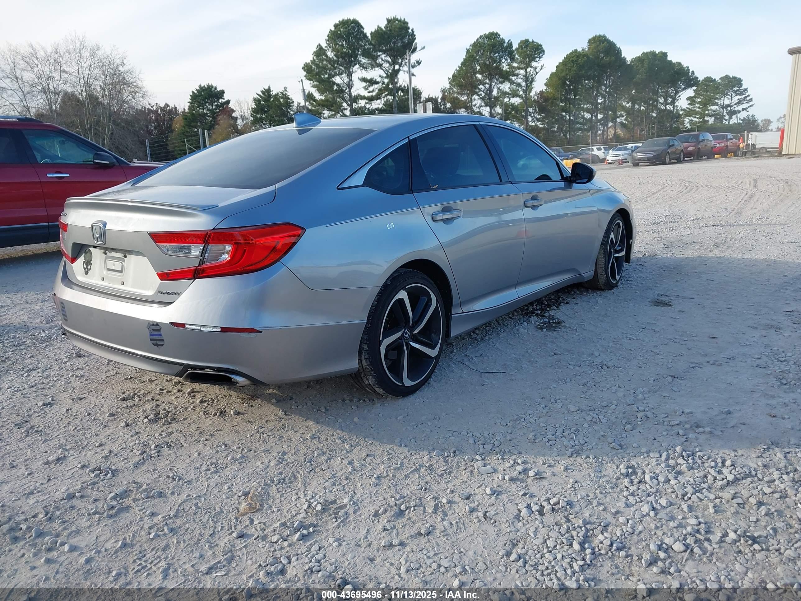 HONDA ACCORD image 4