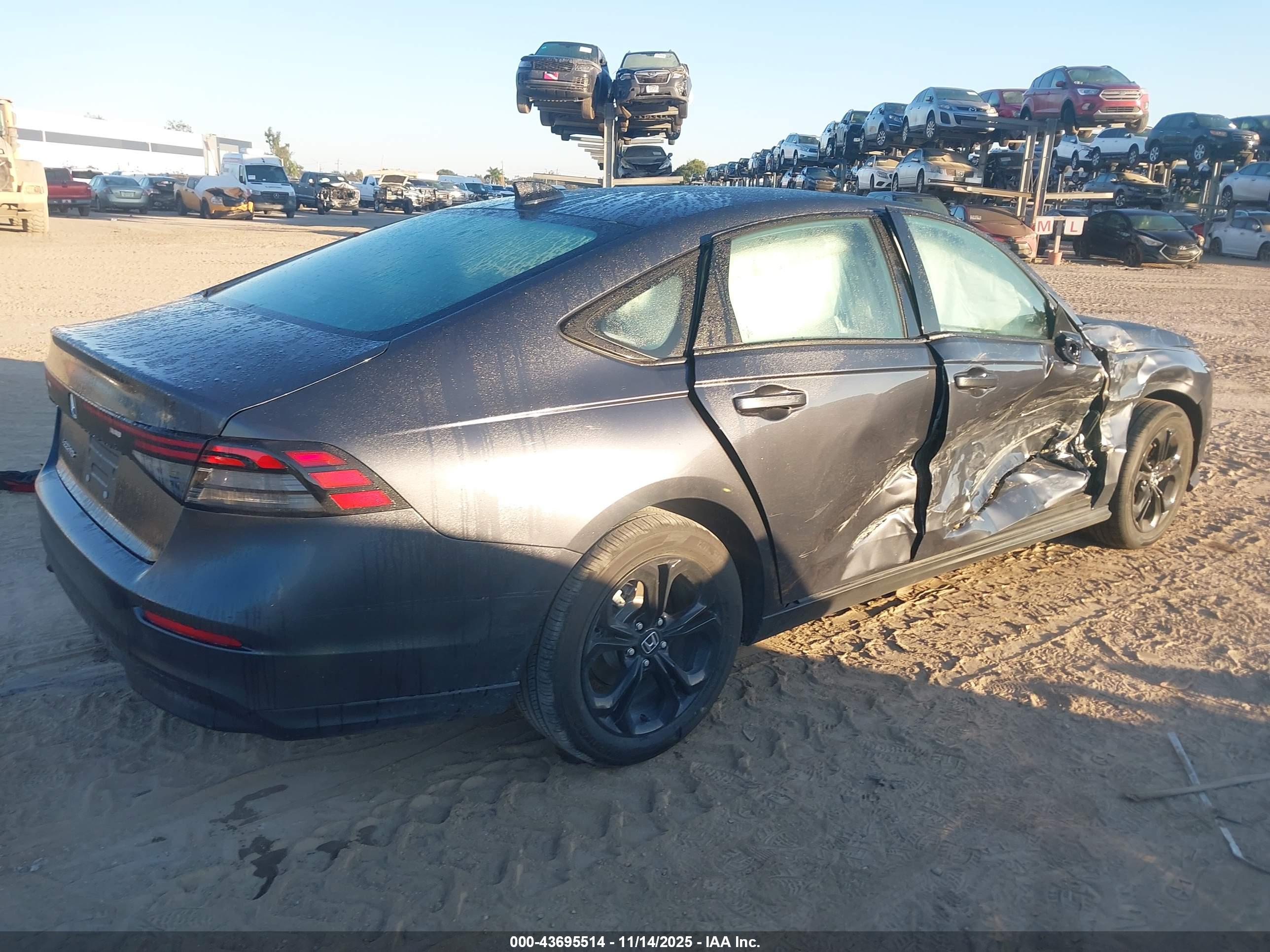 HONDA ACCORD image 4