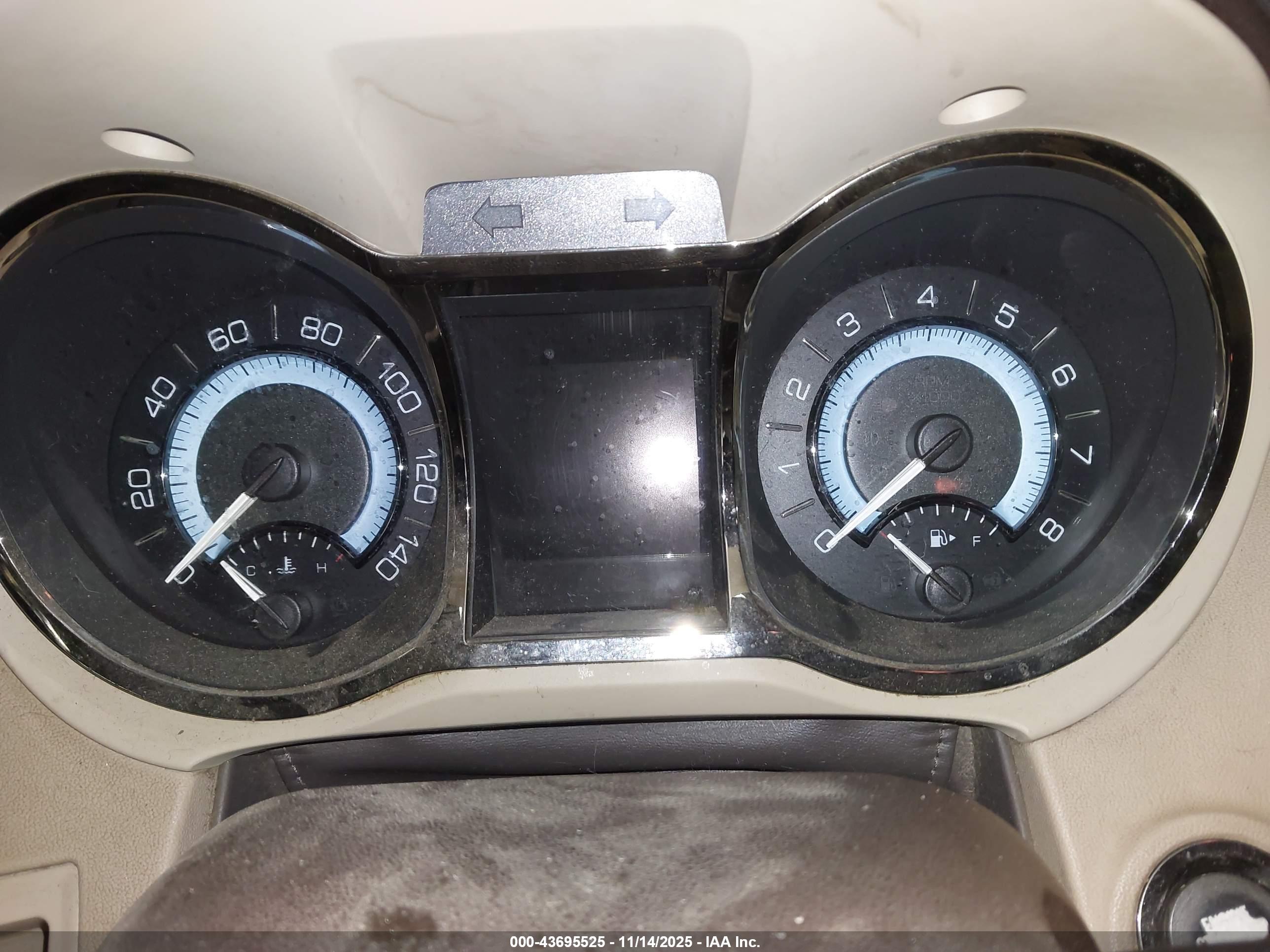 BUICK LACROSSE image 7