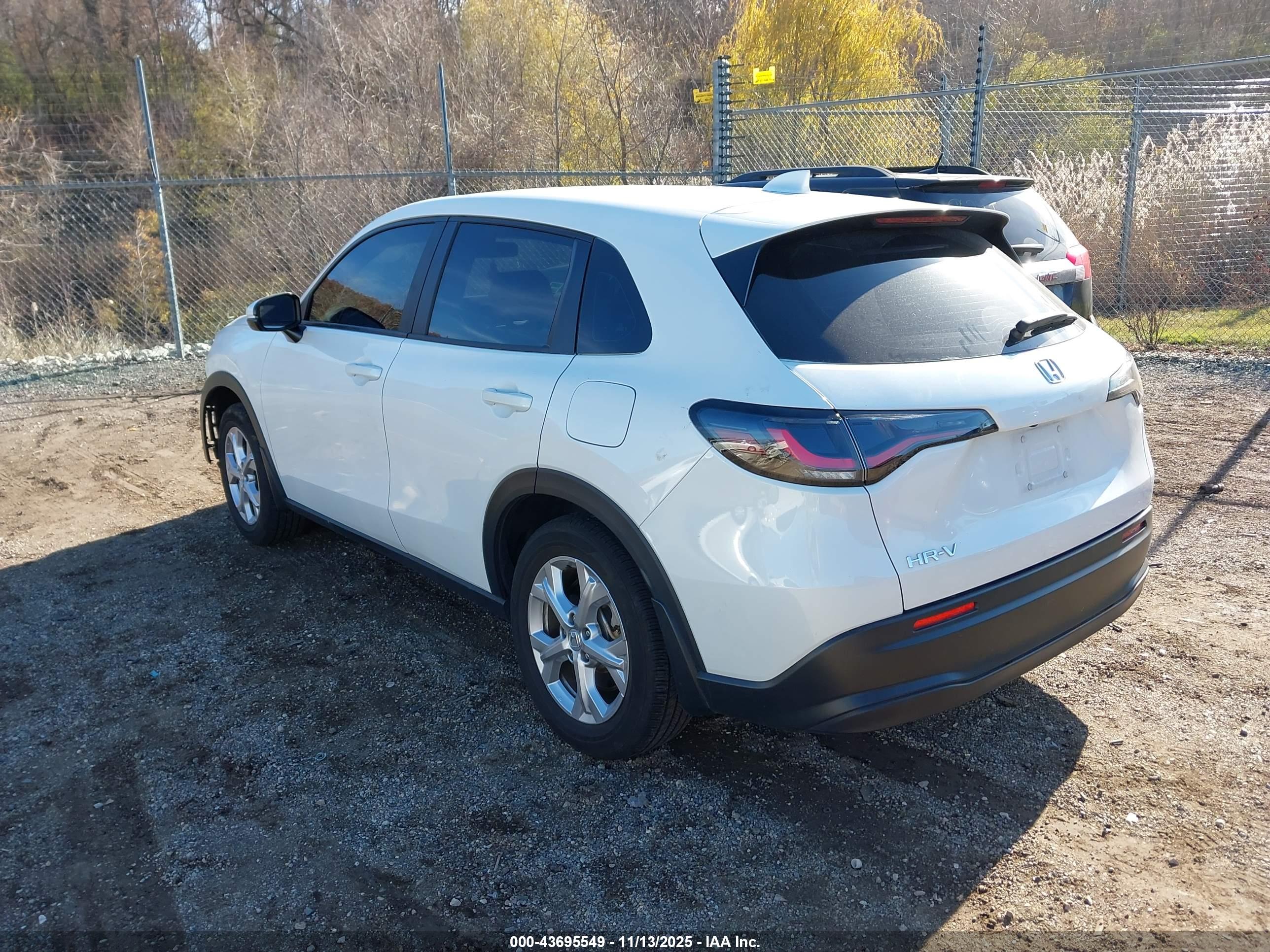 HONDA HR-V image 3