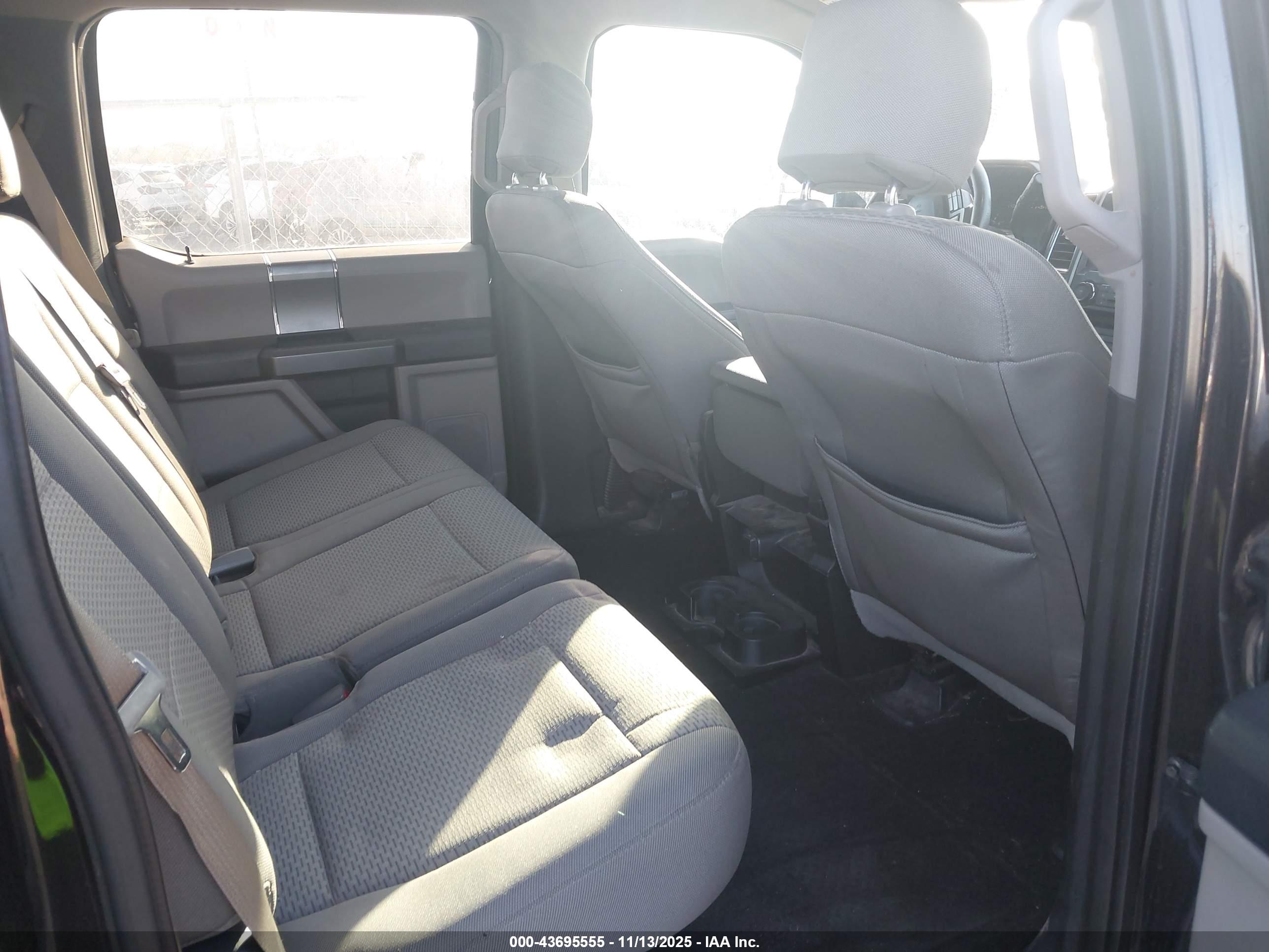 FORD F-150 image 8