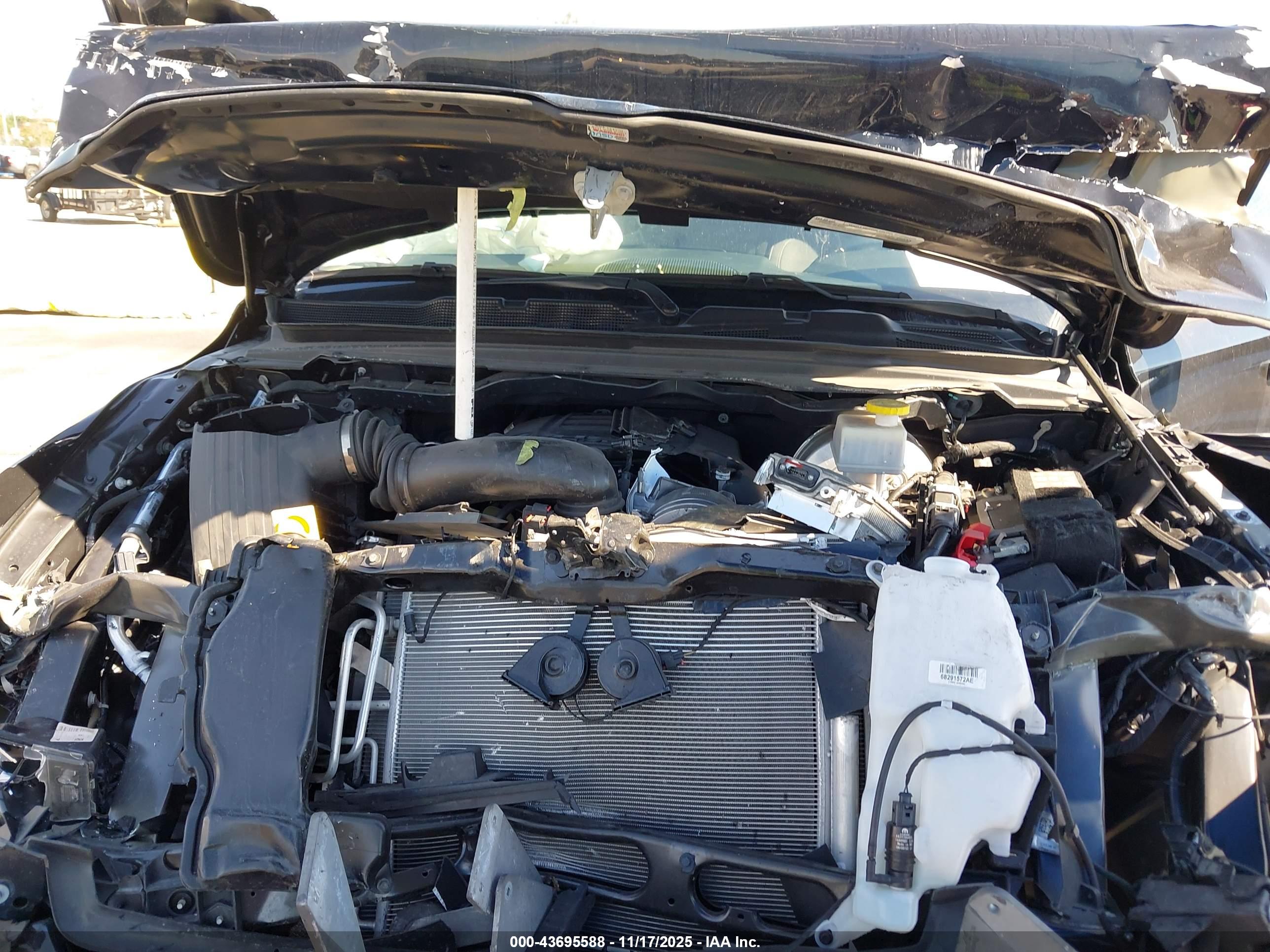 RAM 1500 image 10