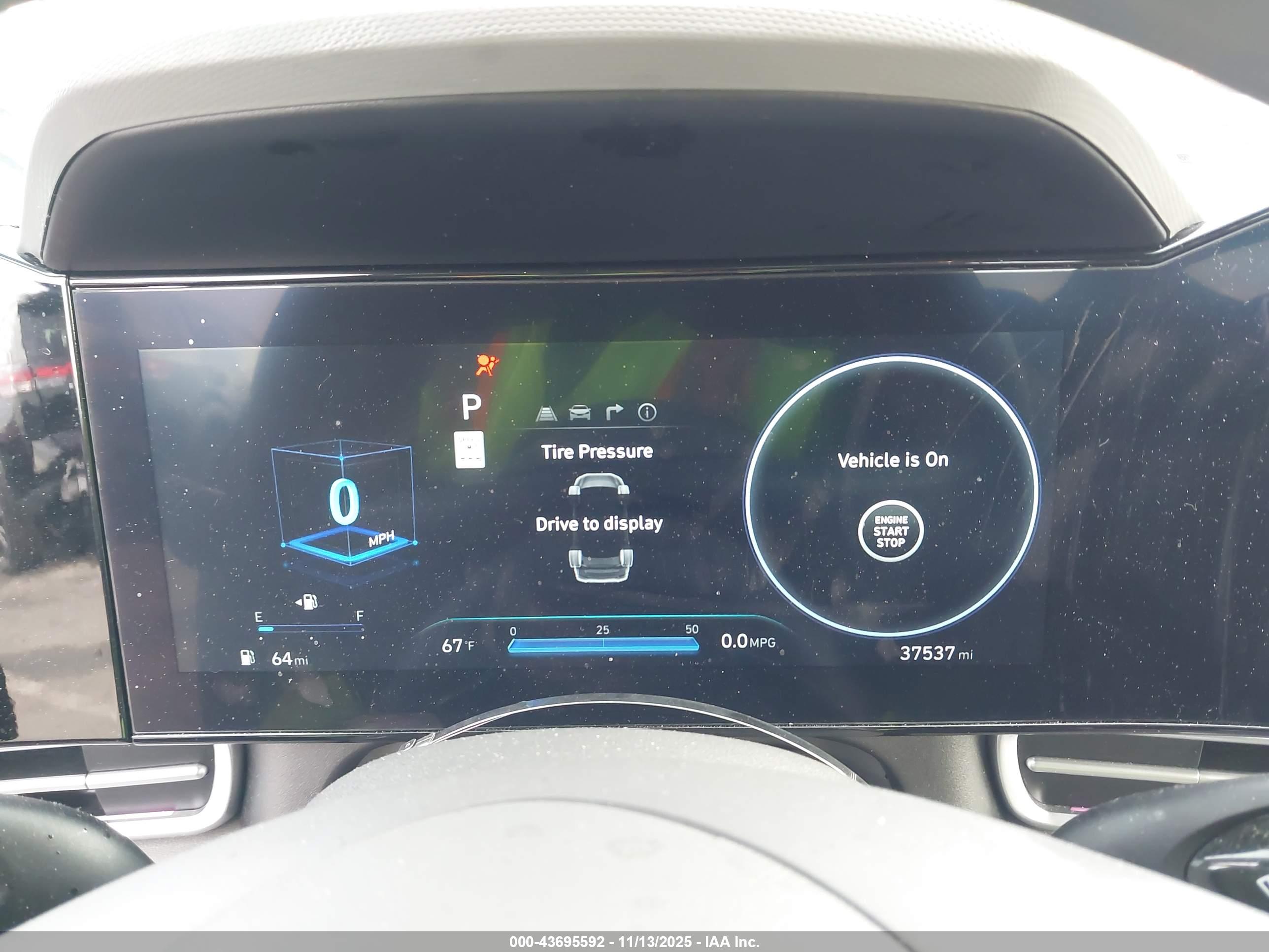 HYUNDAI ELANTRA image 7