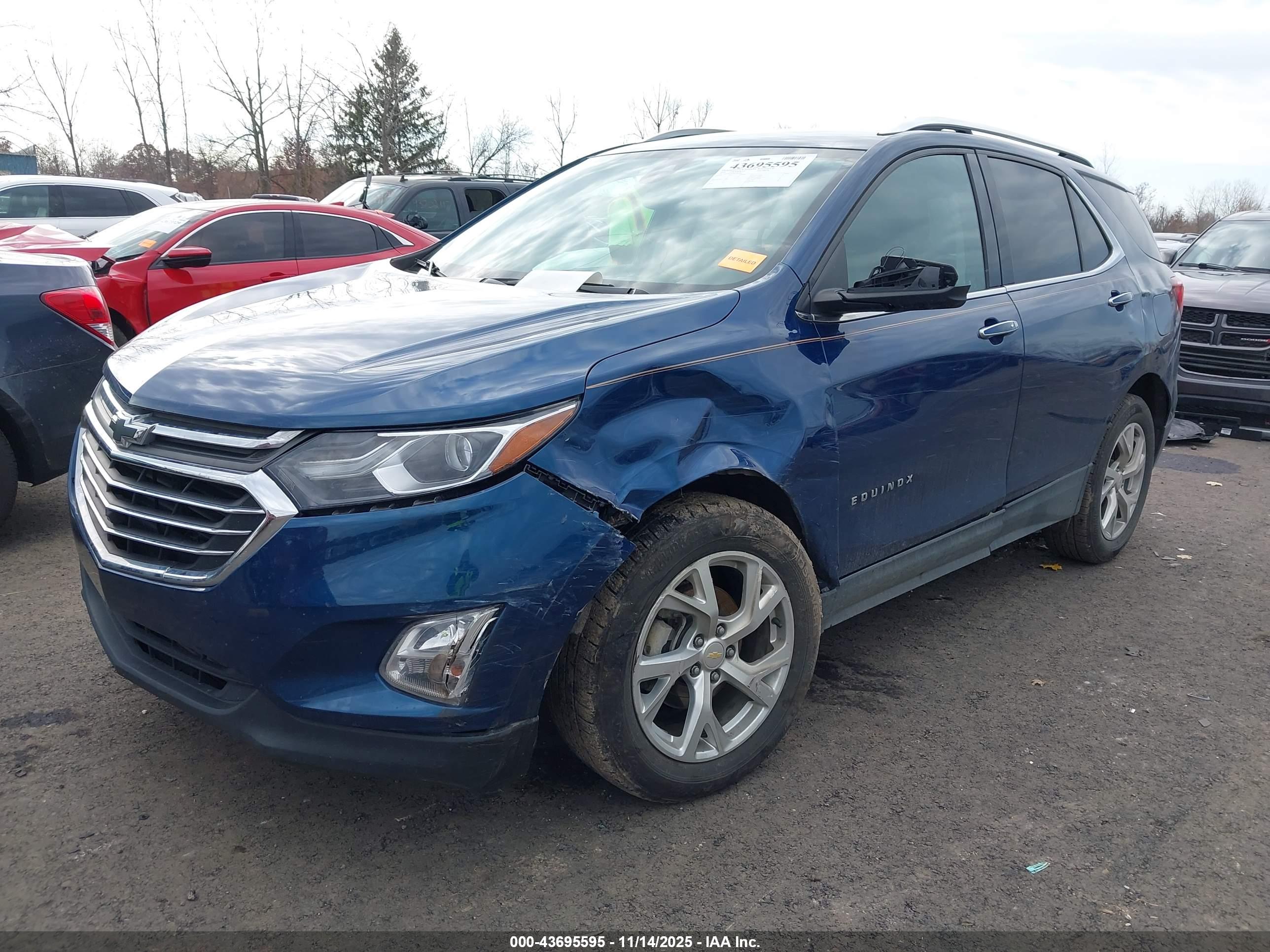 CHEVROLET EQUINOX image 2