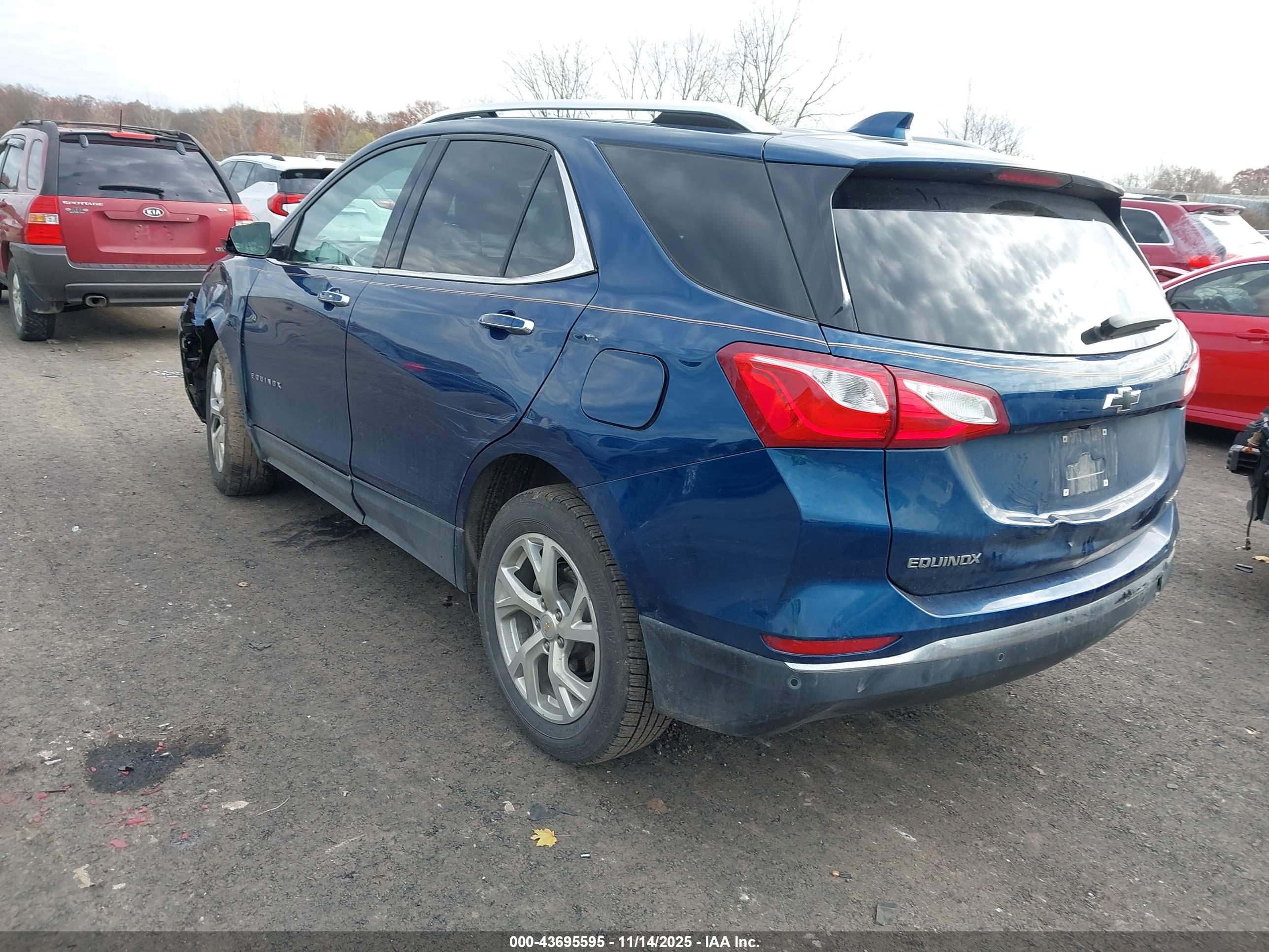 CHEVROLET EQUINOX image 3