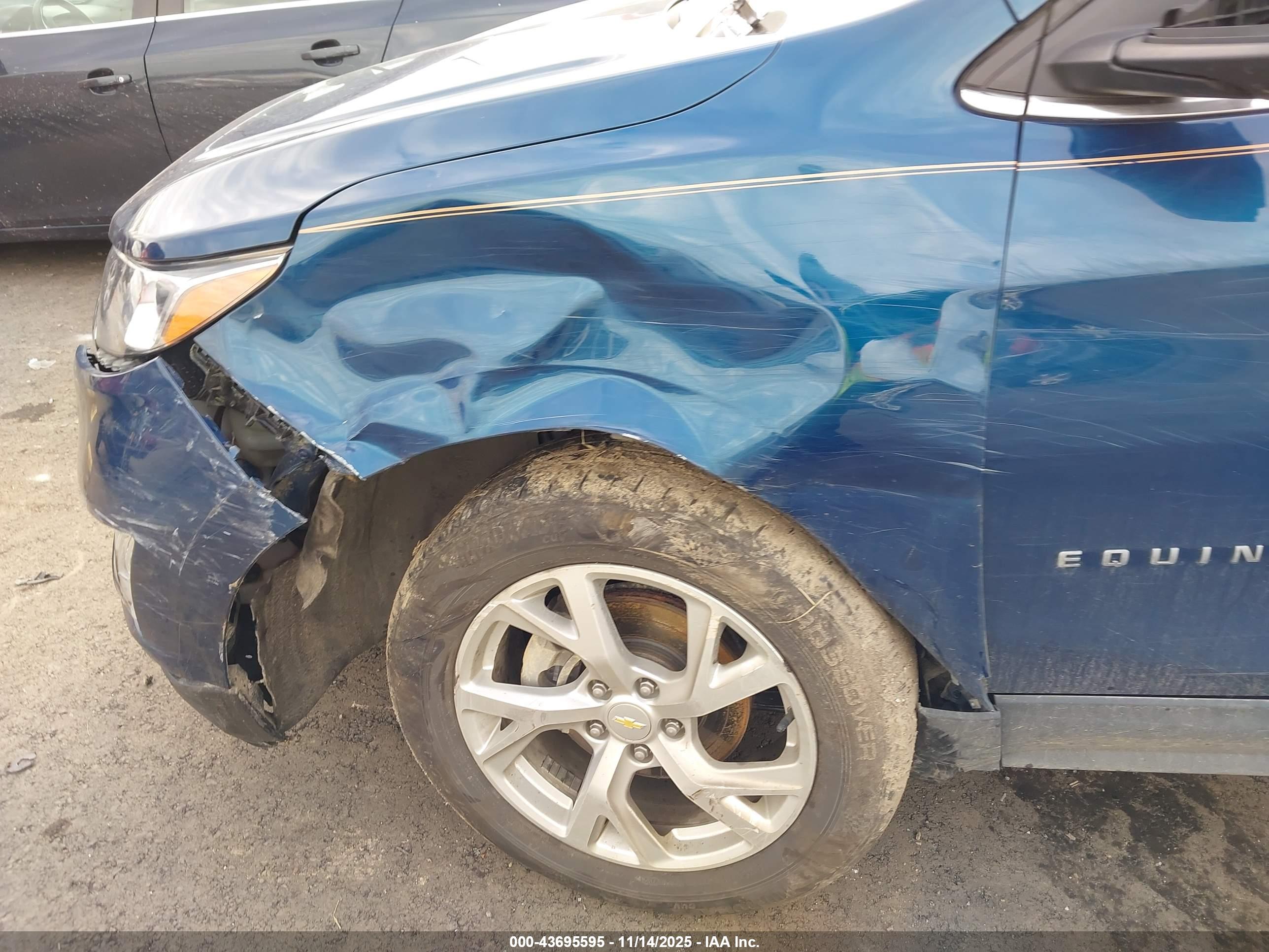 CHEVROLET EQUINOX image 6
