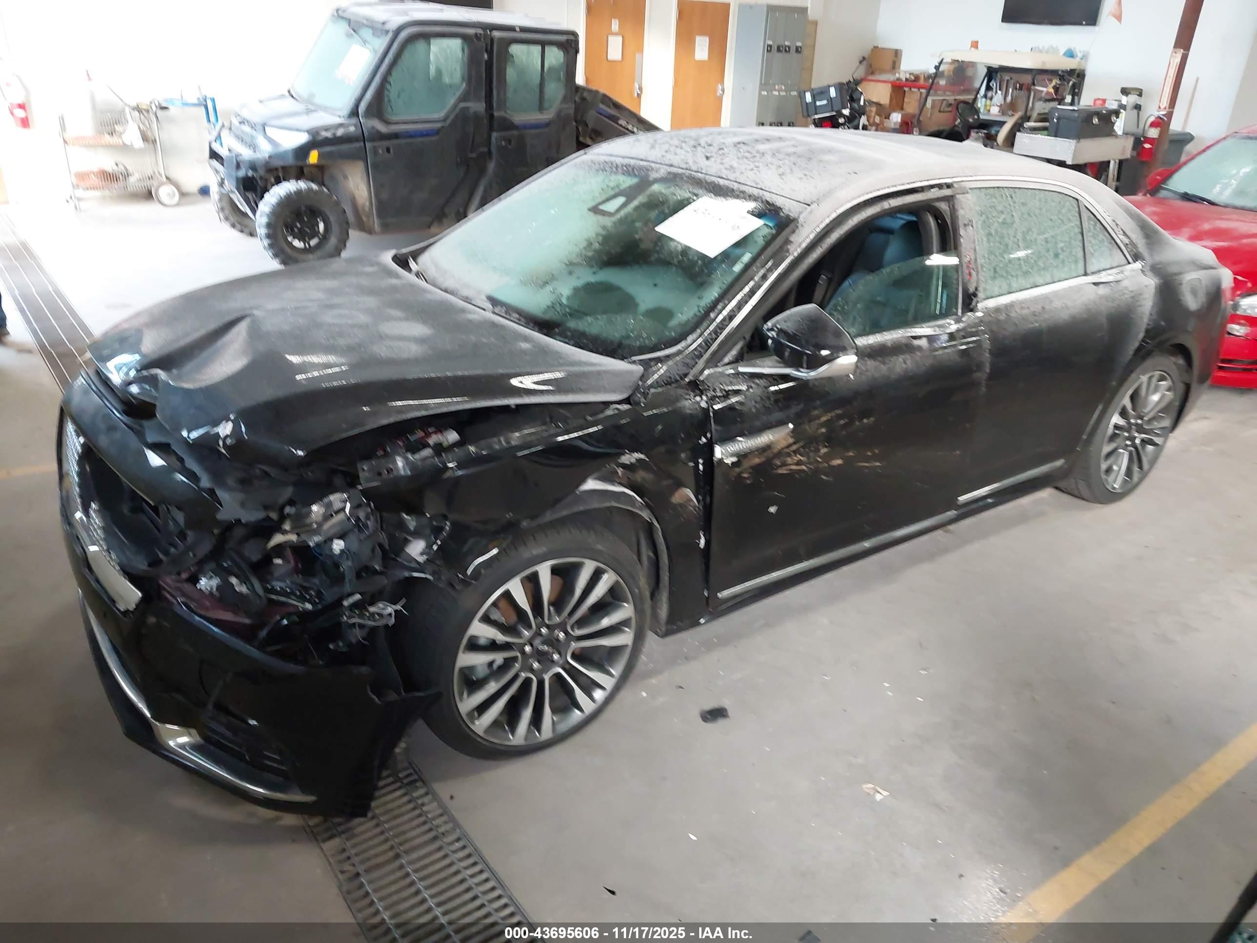 LINCOLN CONTINENTAL image 2