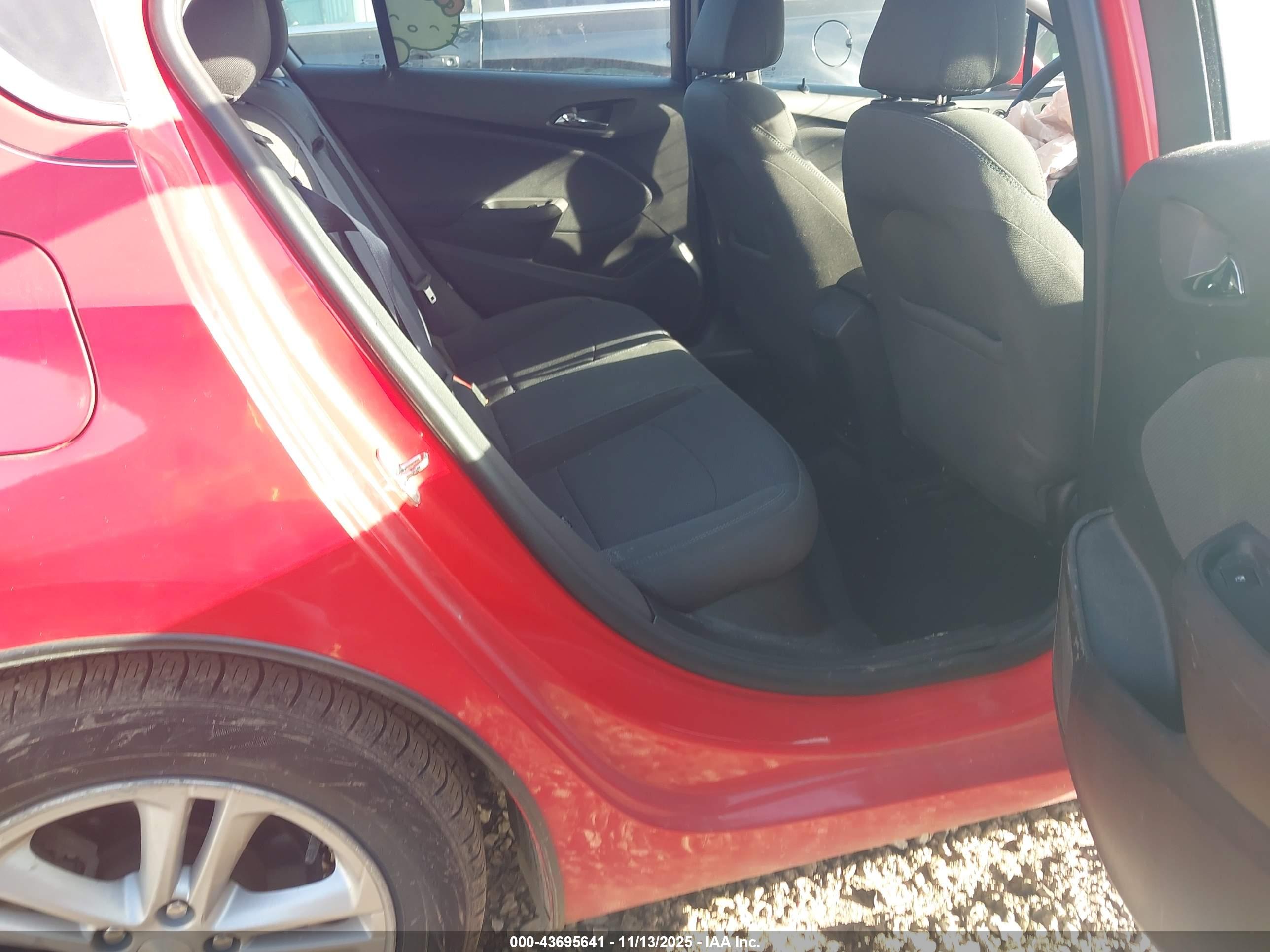 CHEVROLET CRUZE image 8
