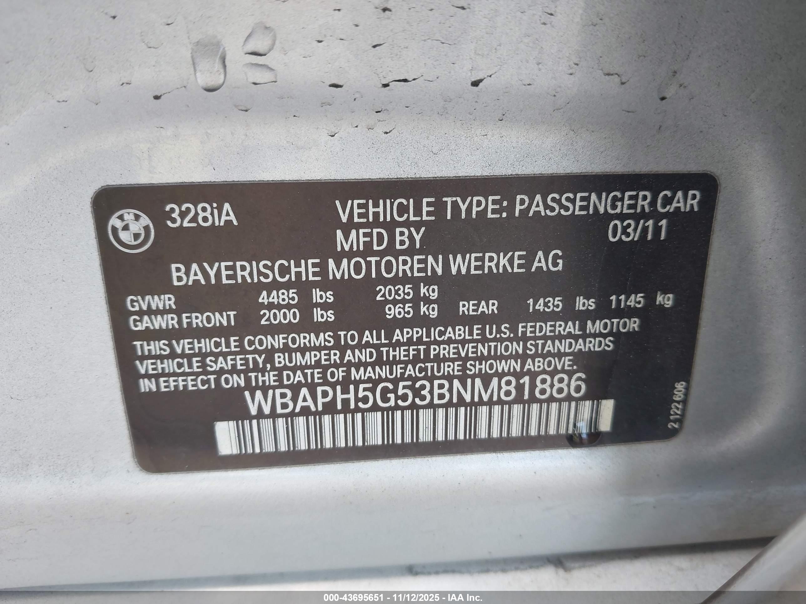 BMW 328I image 9