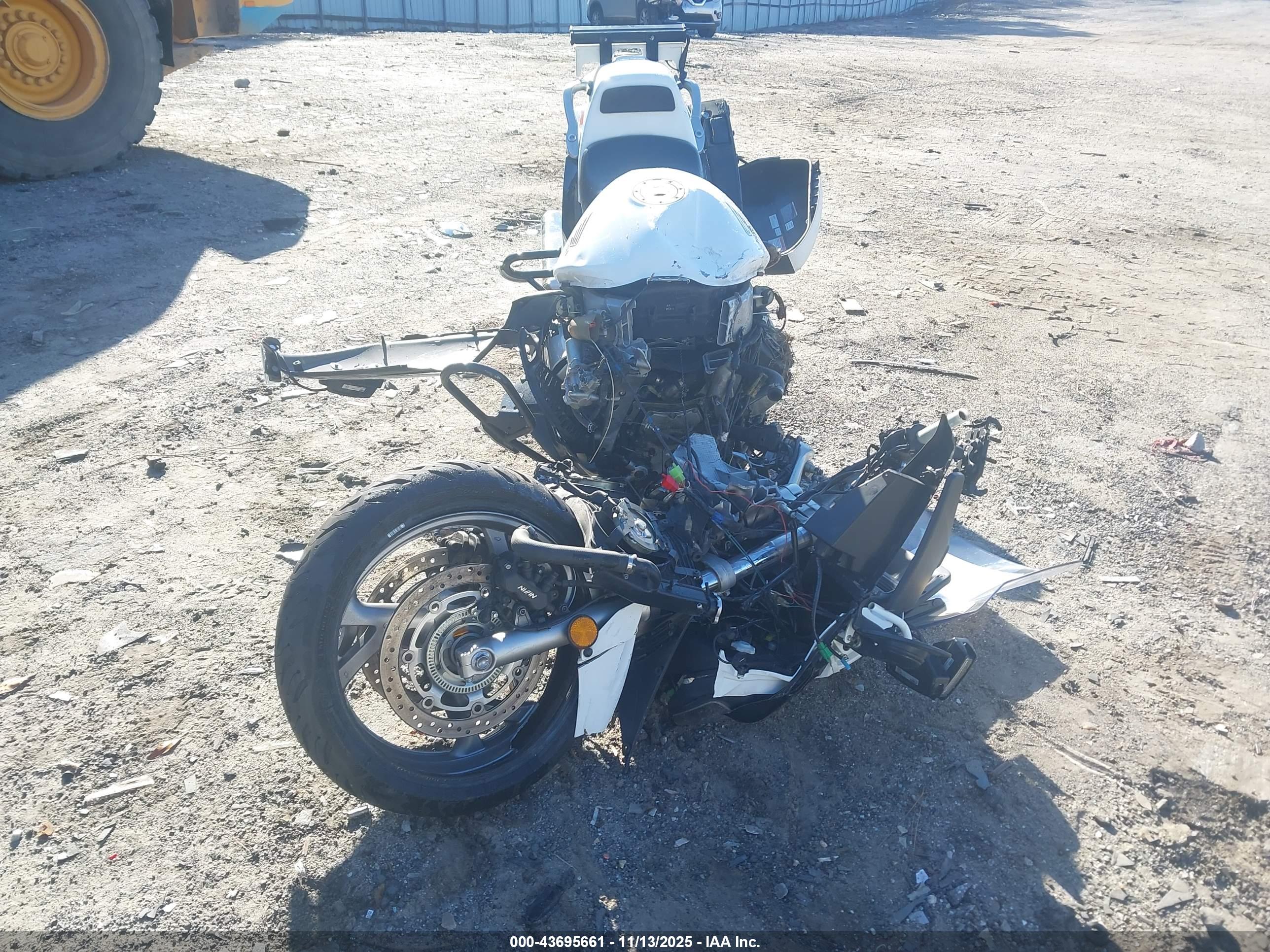 HONDA ST1300 image 5