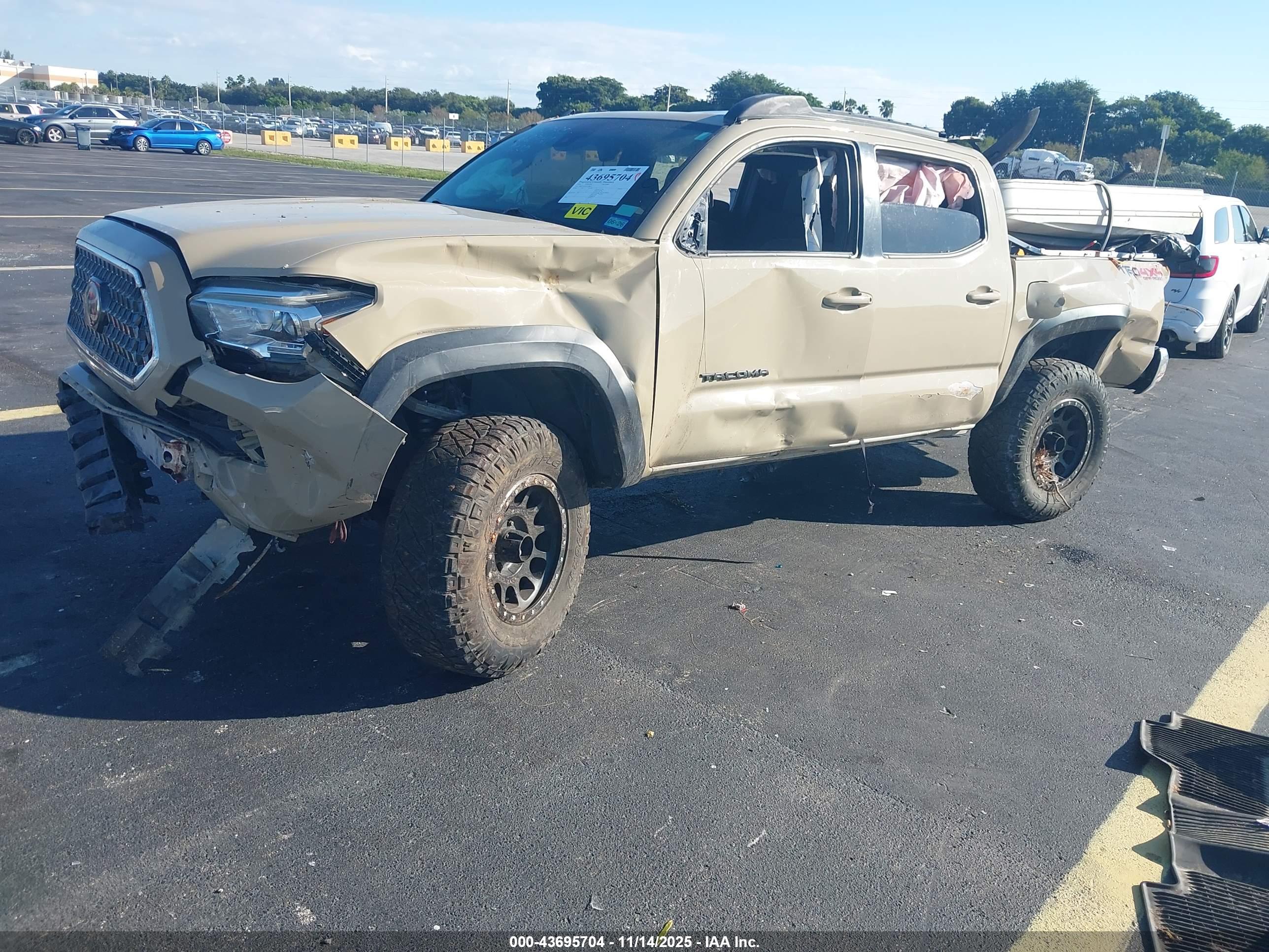 TOYOTA TACOMA image 2