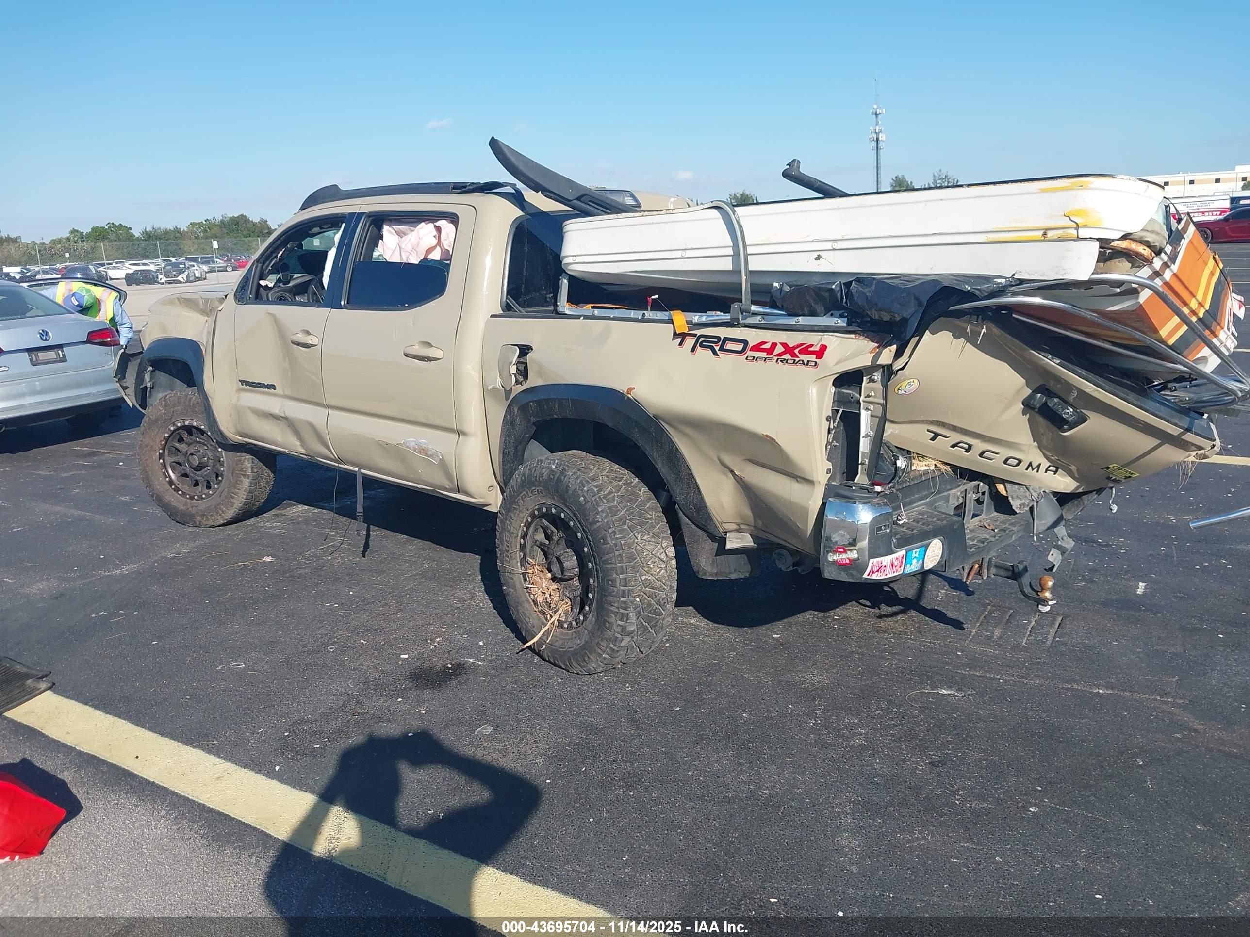 TOYOTA TACOMA image 3