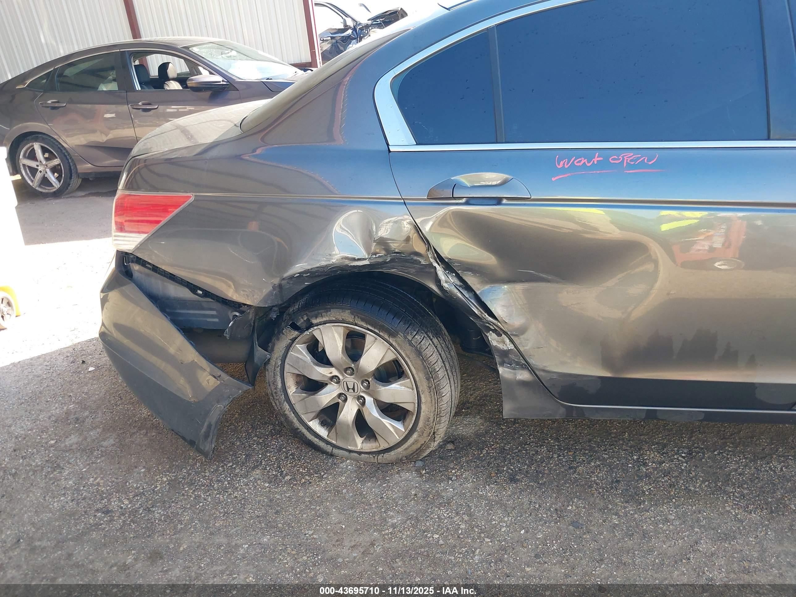 HONDA ACCORD image 6